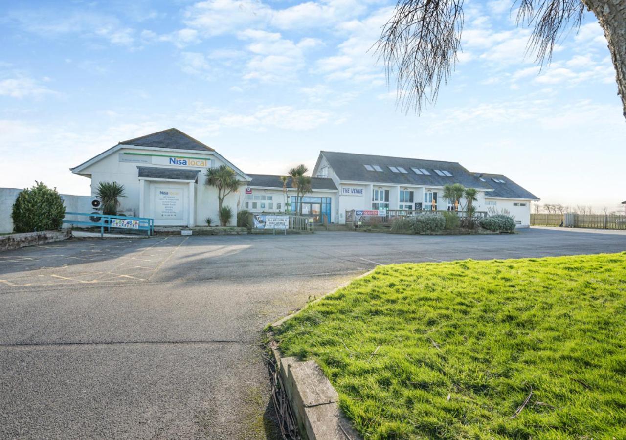 3 Bed in St. Merryn oc-p00569