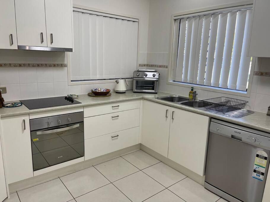 Georgina Townhouse