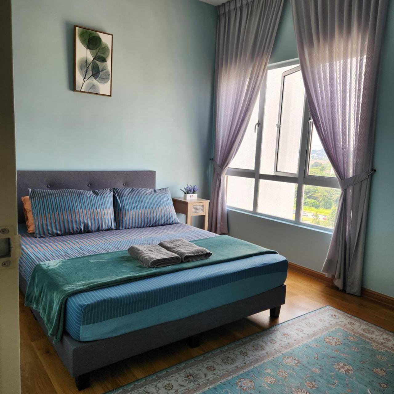 EQhaleef Home_Ostia Bangi photo 3