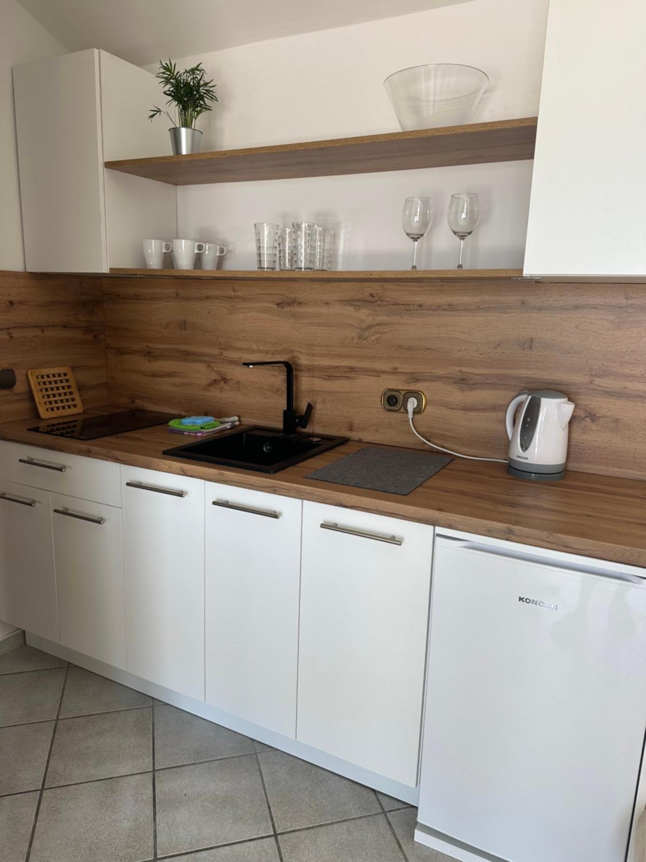 Apartments Jareb