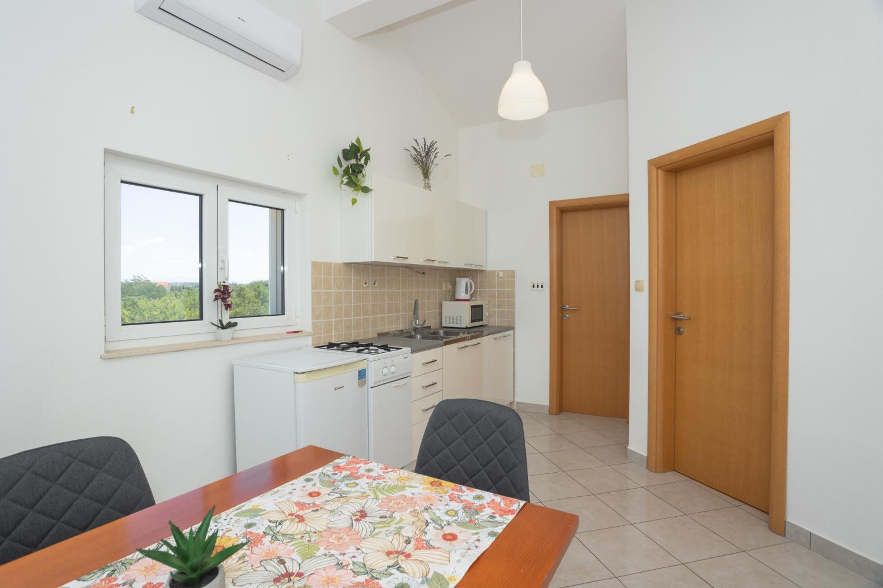 Apartments Klaudia Čista Velika