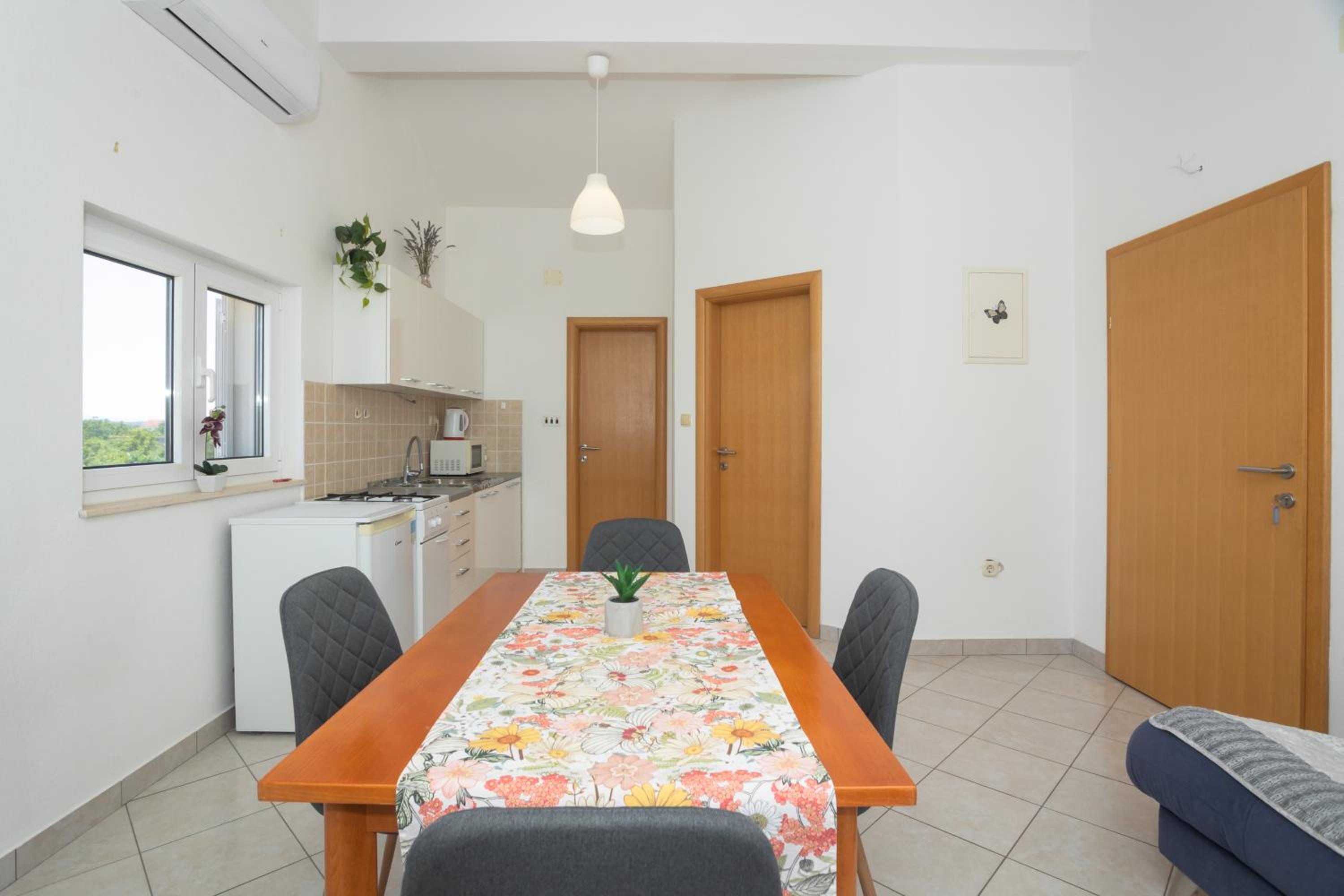 Apartments Klaudia Čista Velika