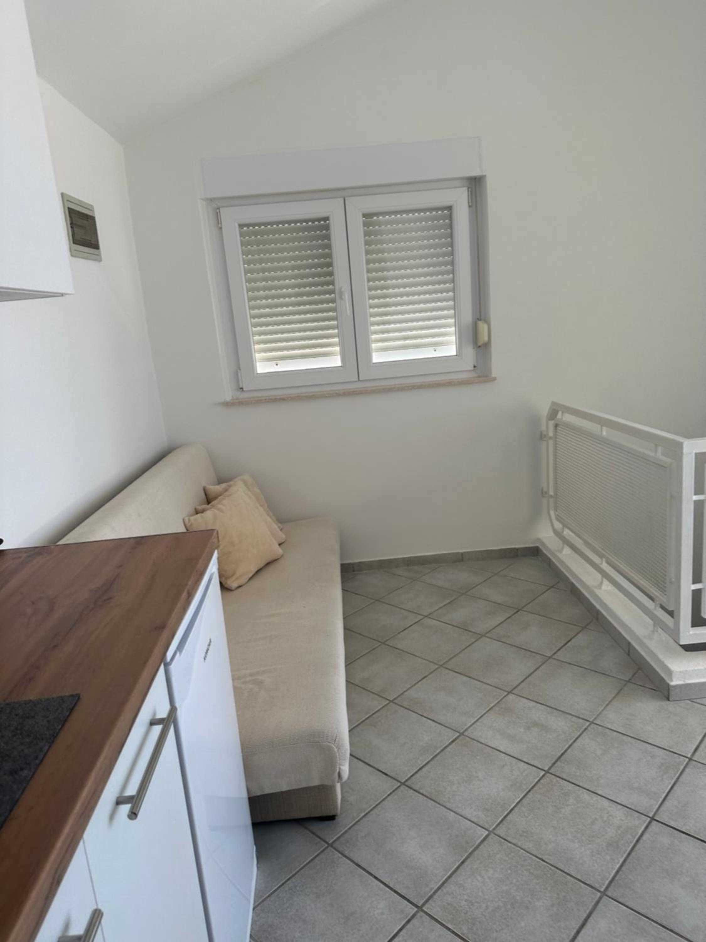 Apartments Jareb