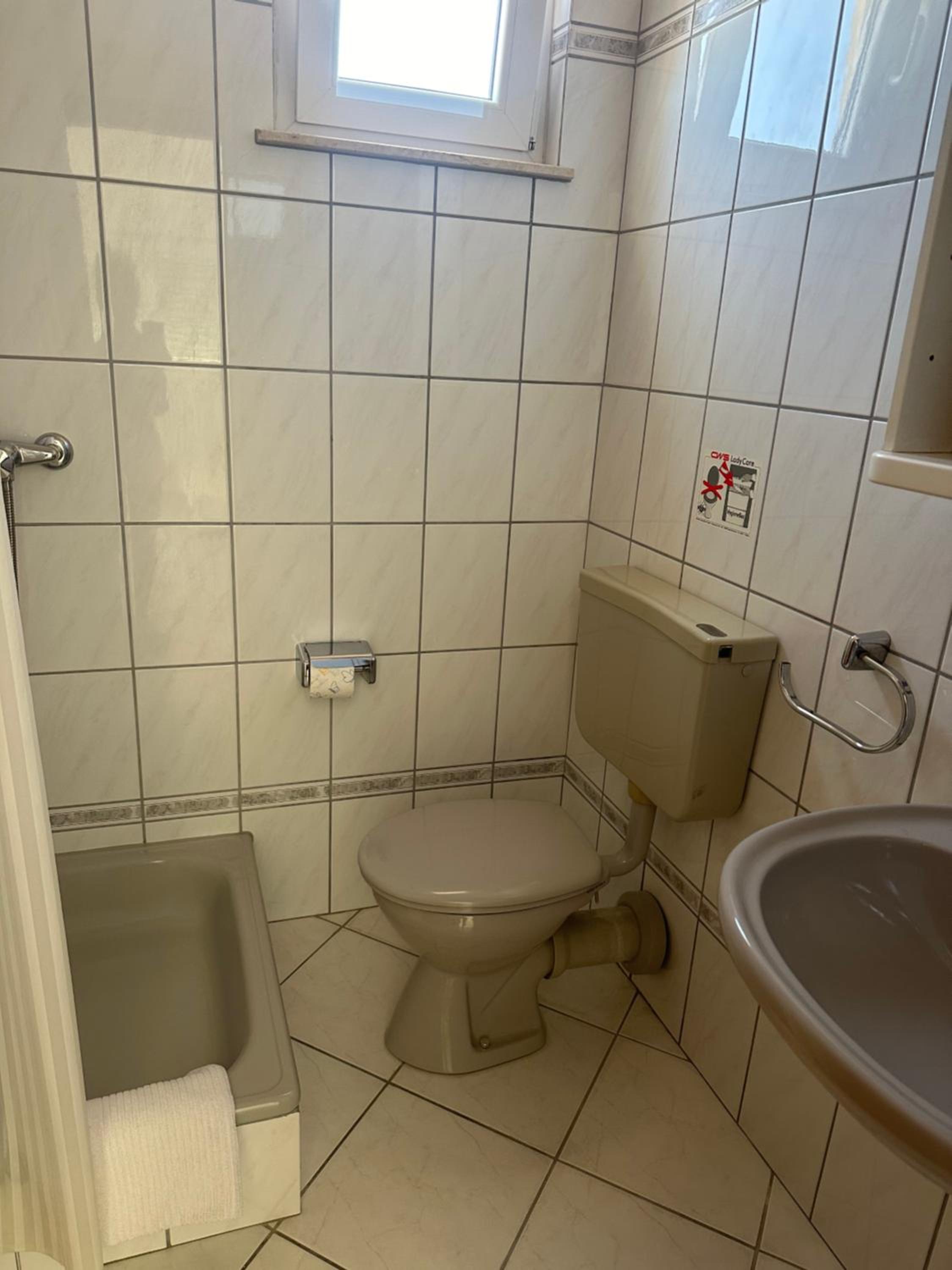 Apartments Jareb