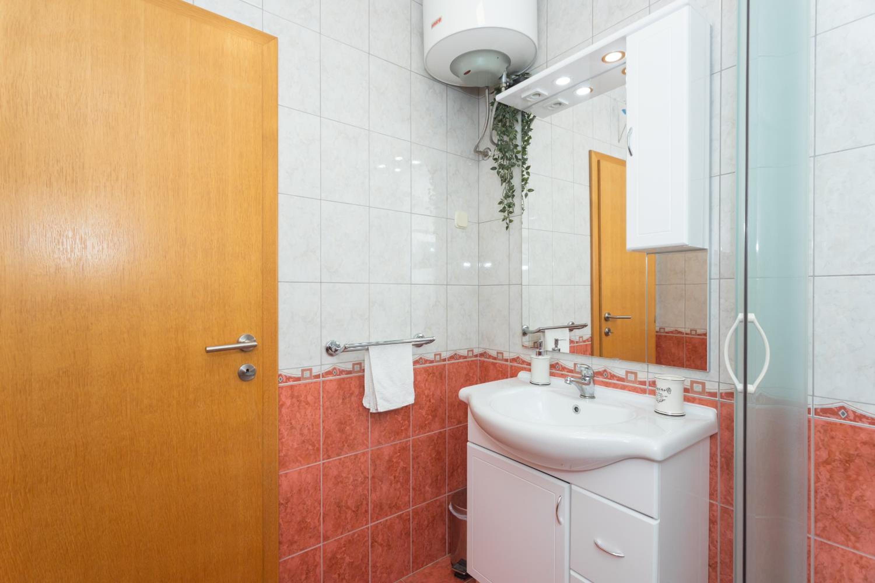 Apartments Klaudia Čista Velika