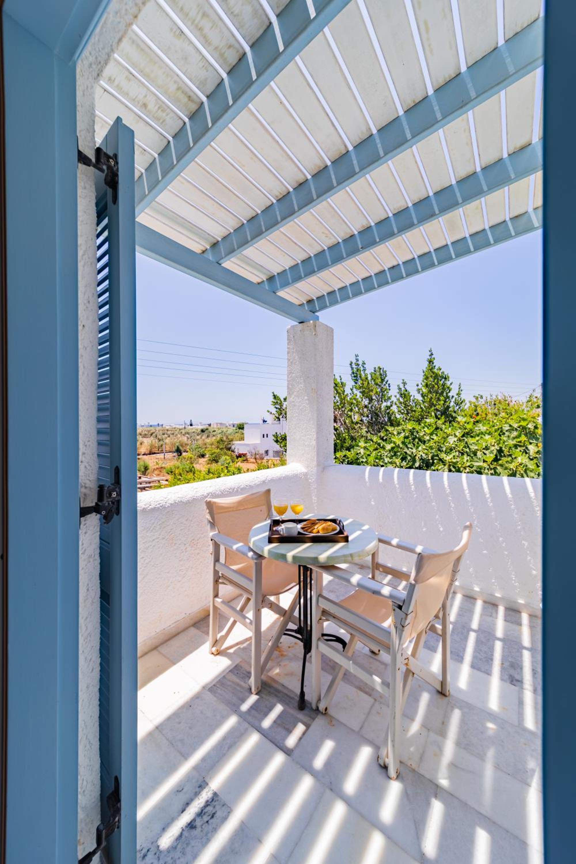 Agia Anna Living