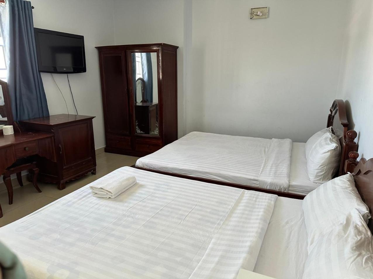 Hoàng Tây 2 Hotel by BAY LUXURY