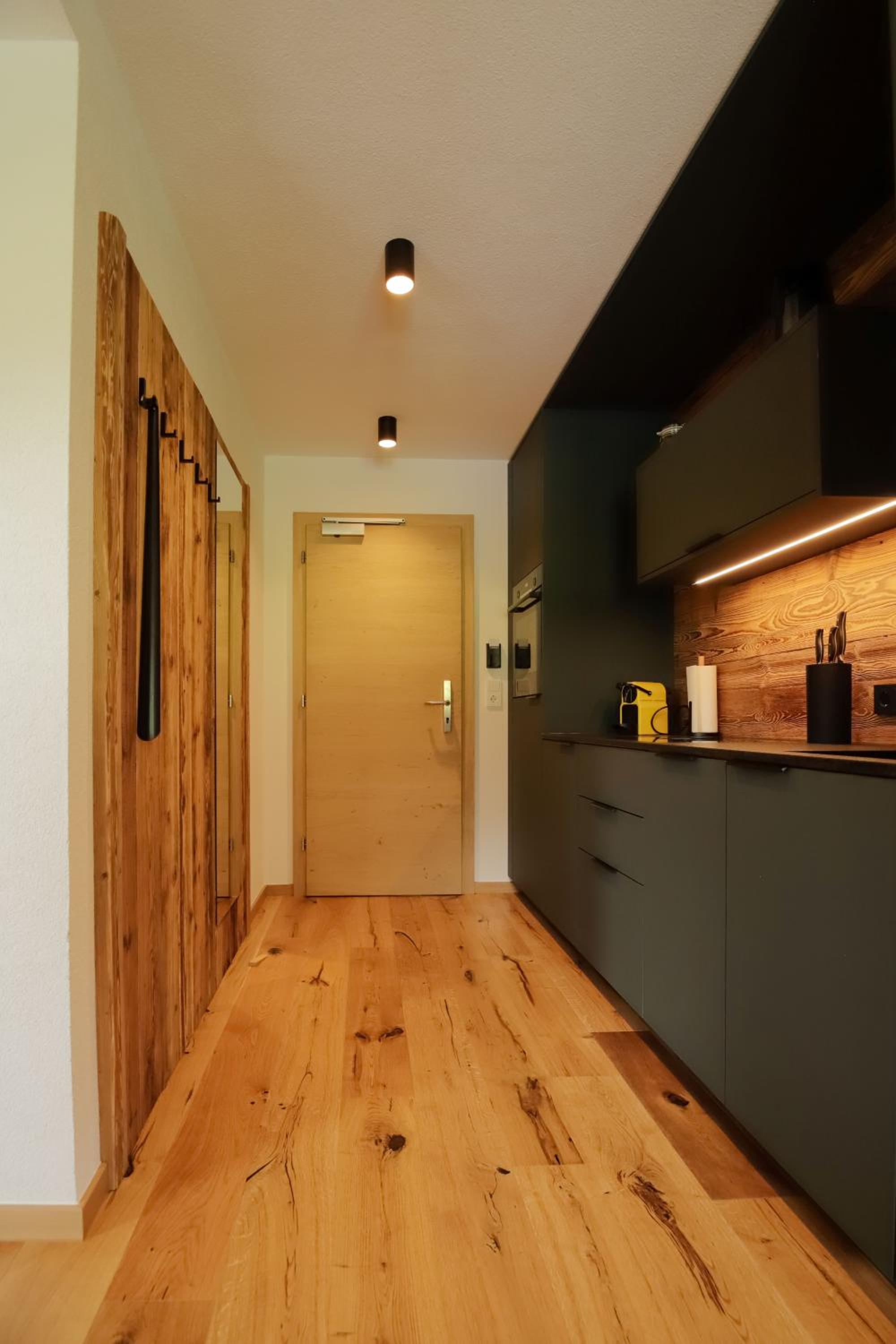 WOLF Apartments - Panorama Mountain Retreat in Tirol