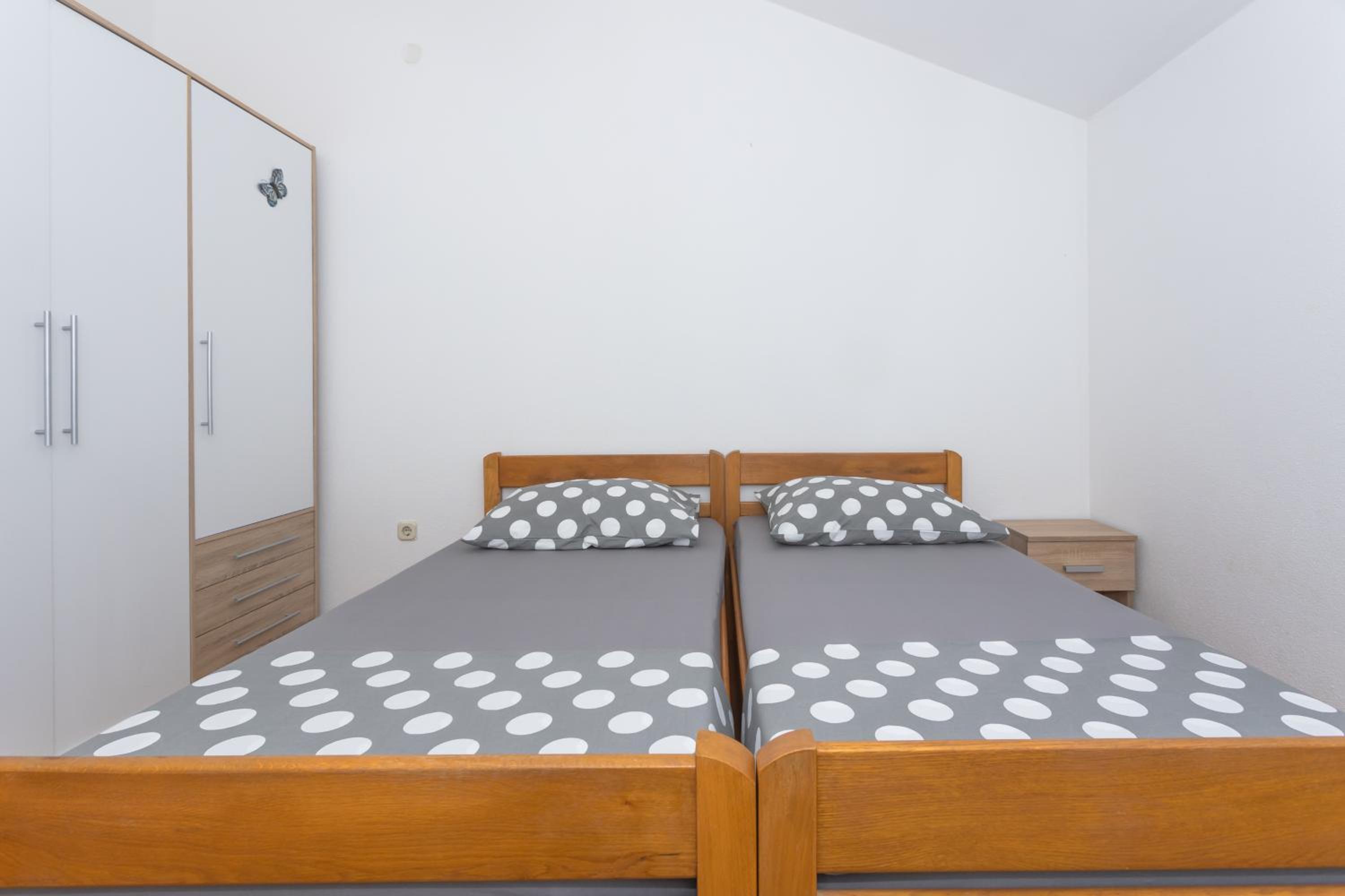 Apartments Klaudia Čista Velika