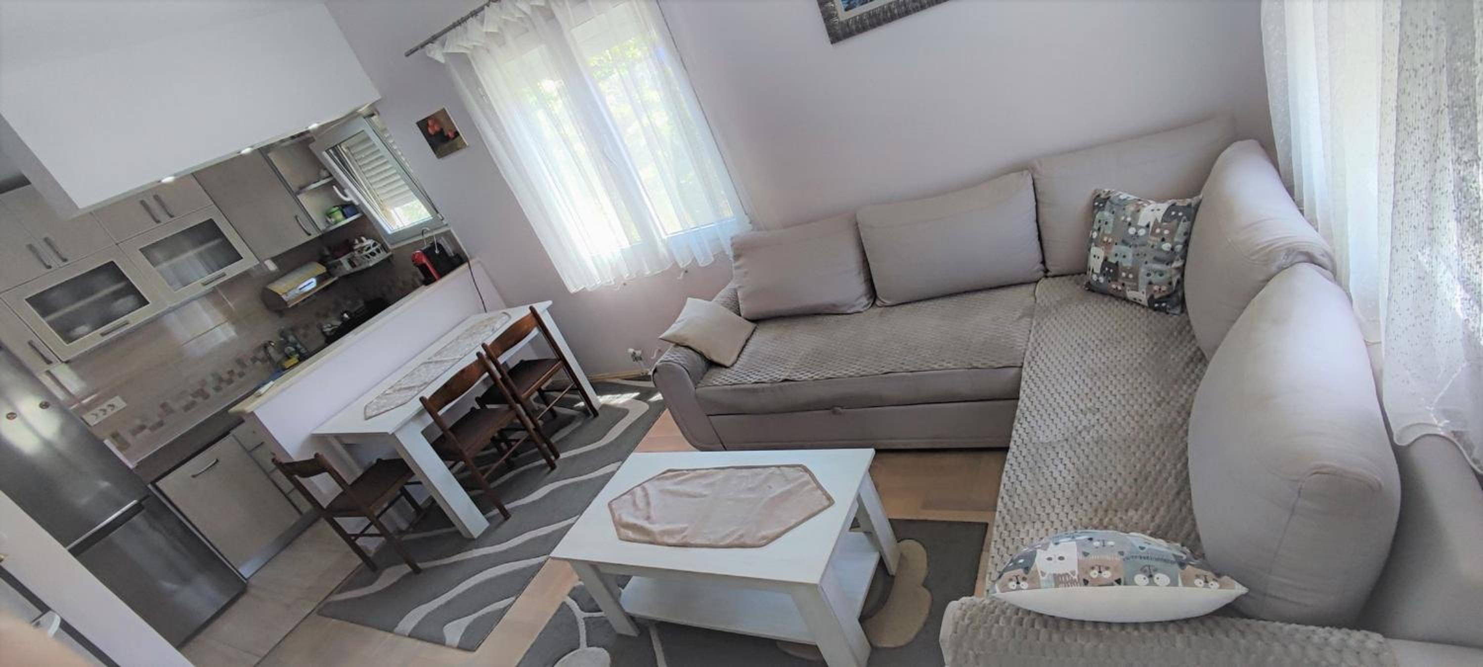 Apartment Diki