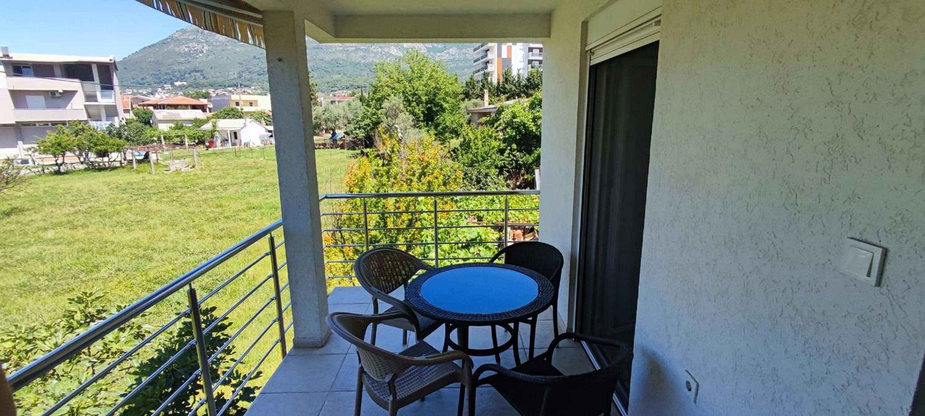 Apartment Diki