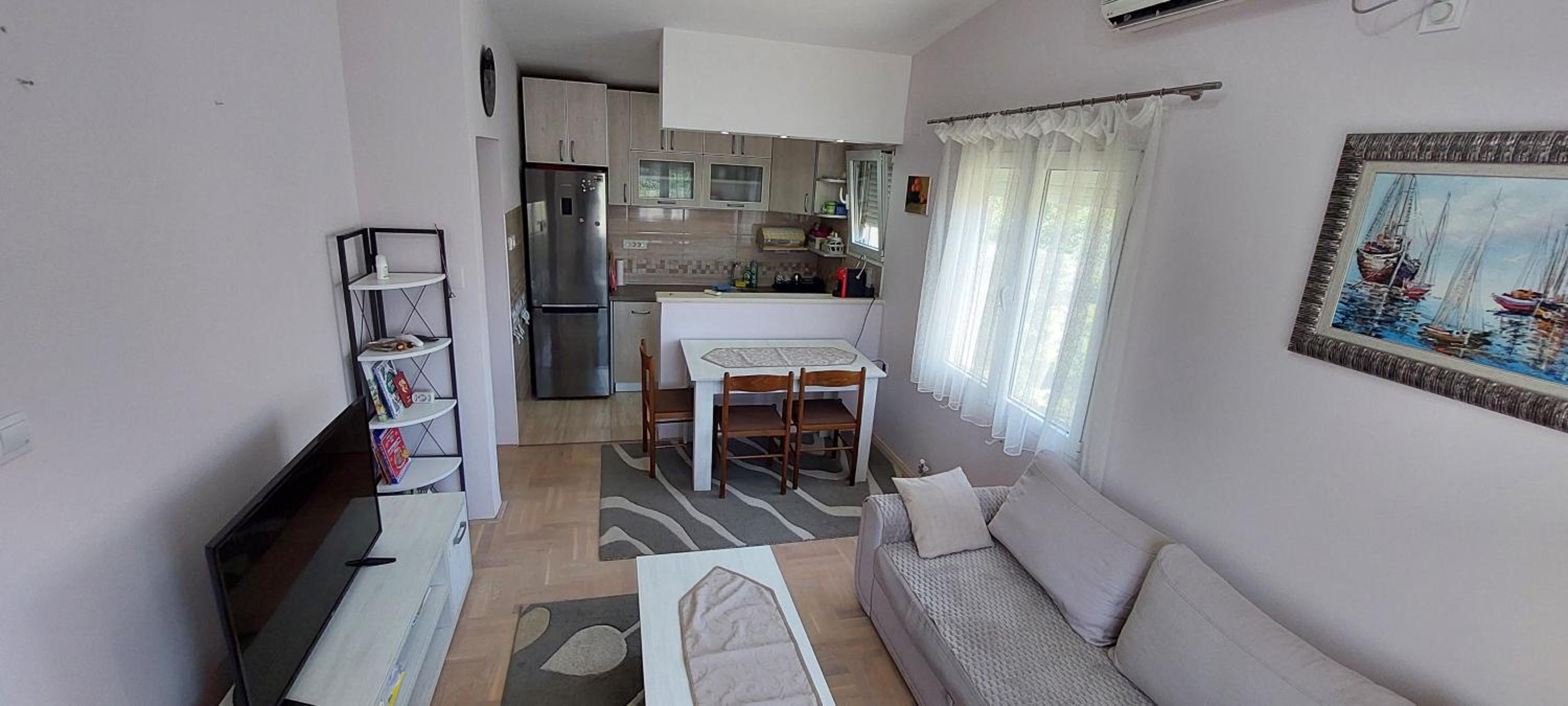 Apartment Diki