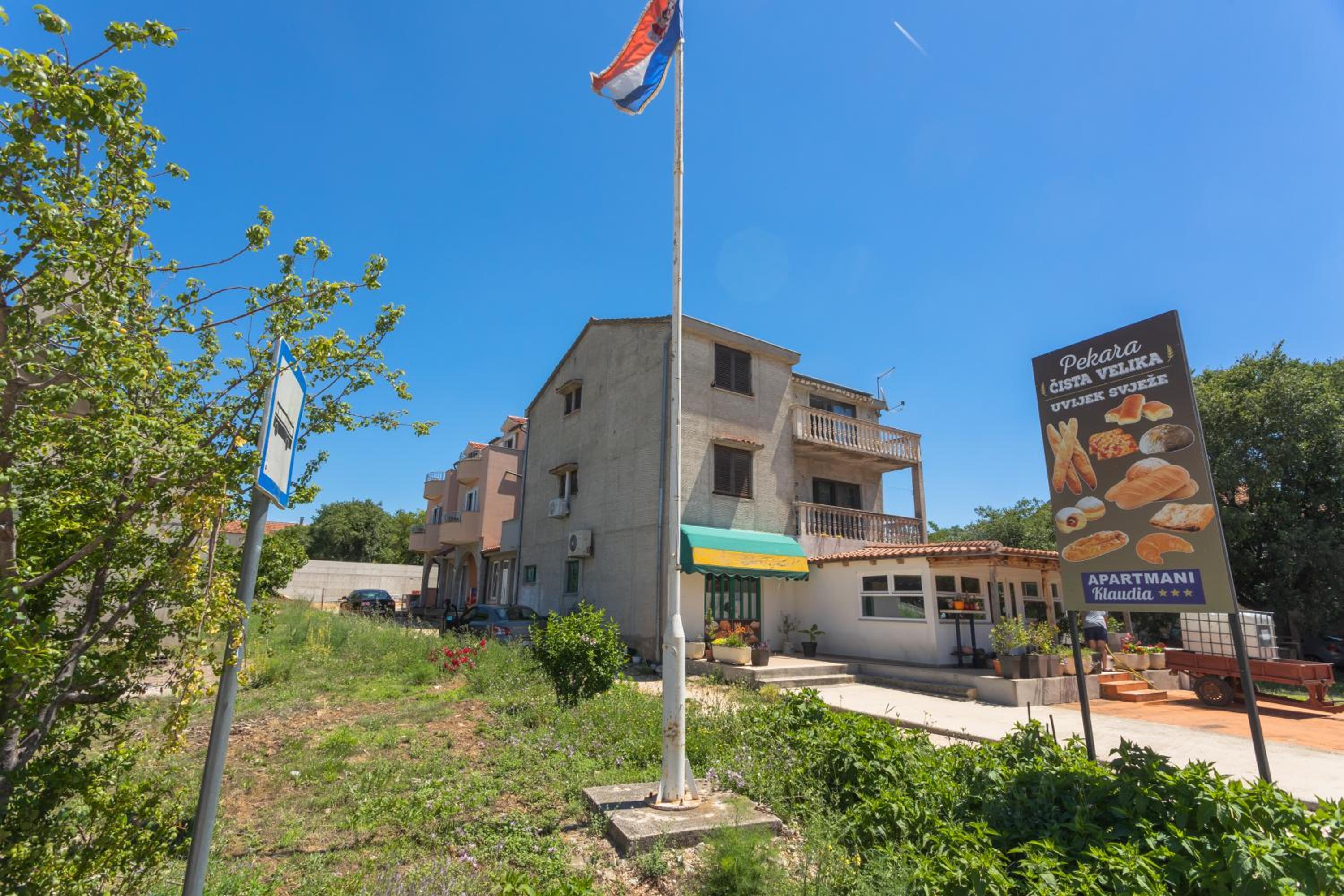 Apartments Klaudia Čista Velika