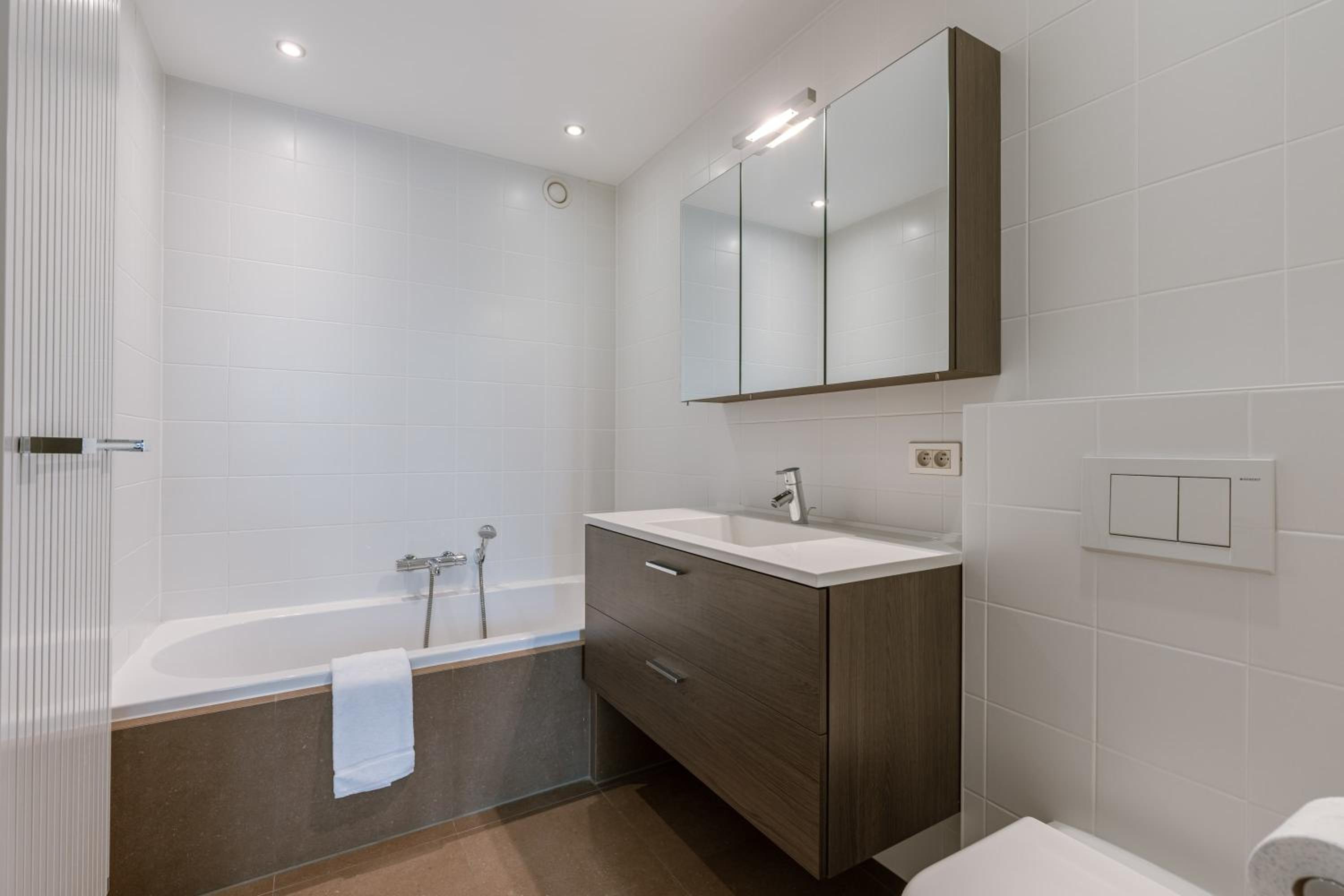 Huswell - Spacious apartment nearby the sea in Knokke-Heist