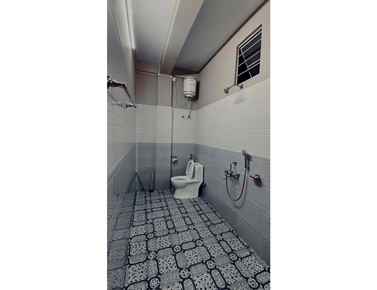 Stone Crest Homestay,Shillong