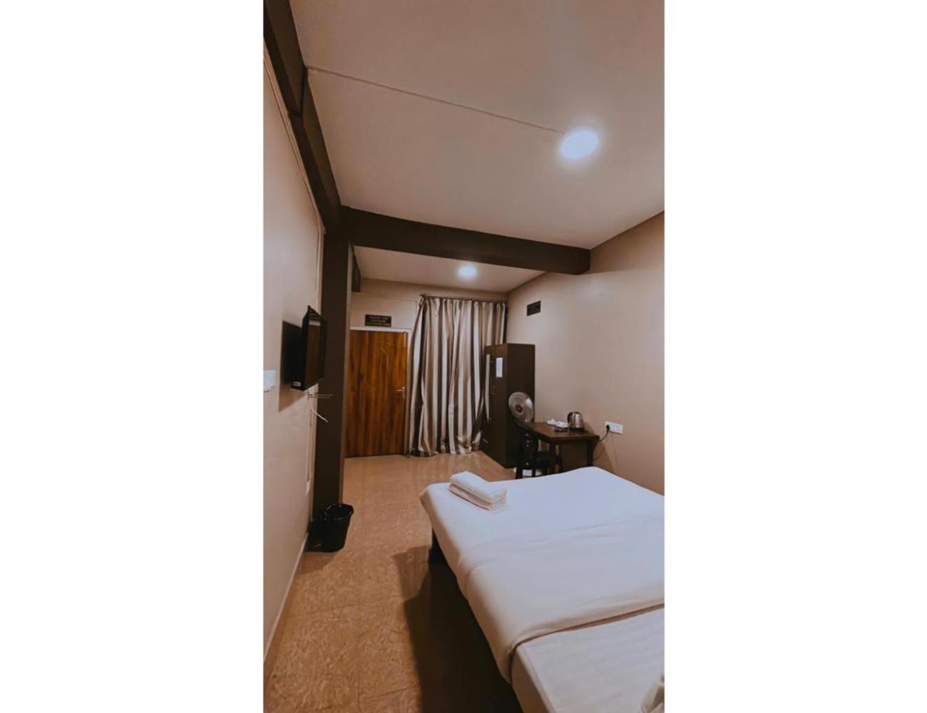 Stone Crest Homestay,Shillong