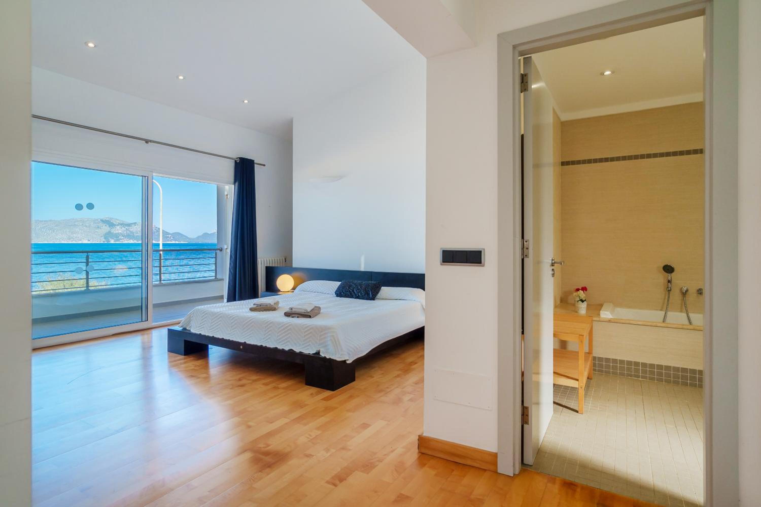 E402 Miramar Manresa by Mallorca Villa Selection