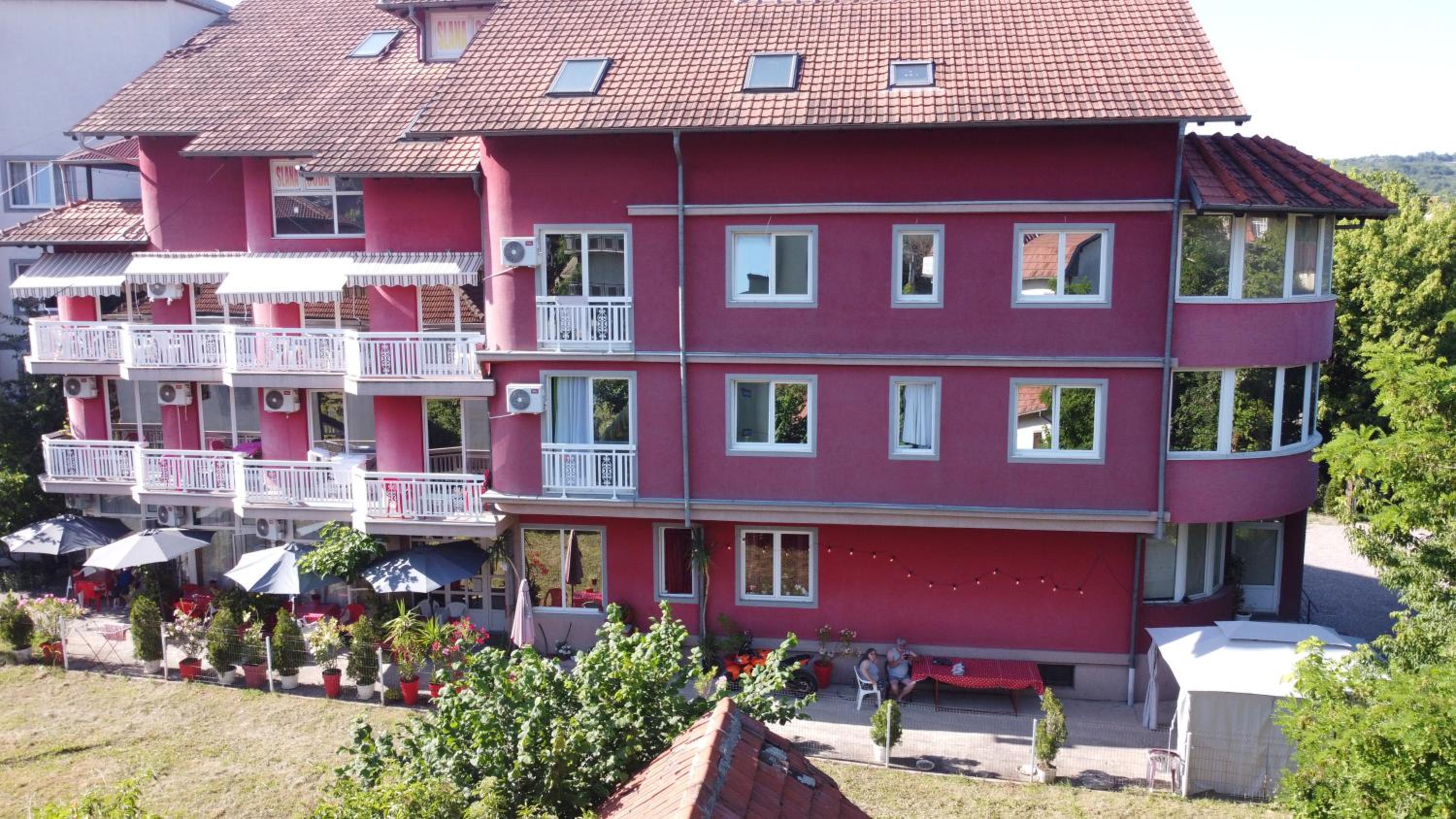 Photo 44