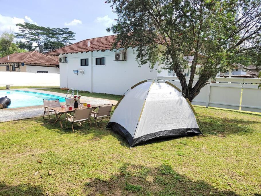1267 Afamosa Private Pool Durian In The House photo 1