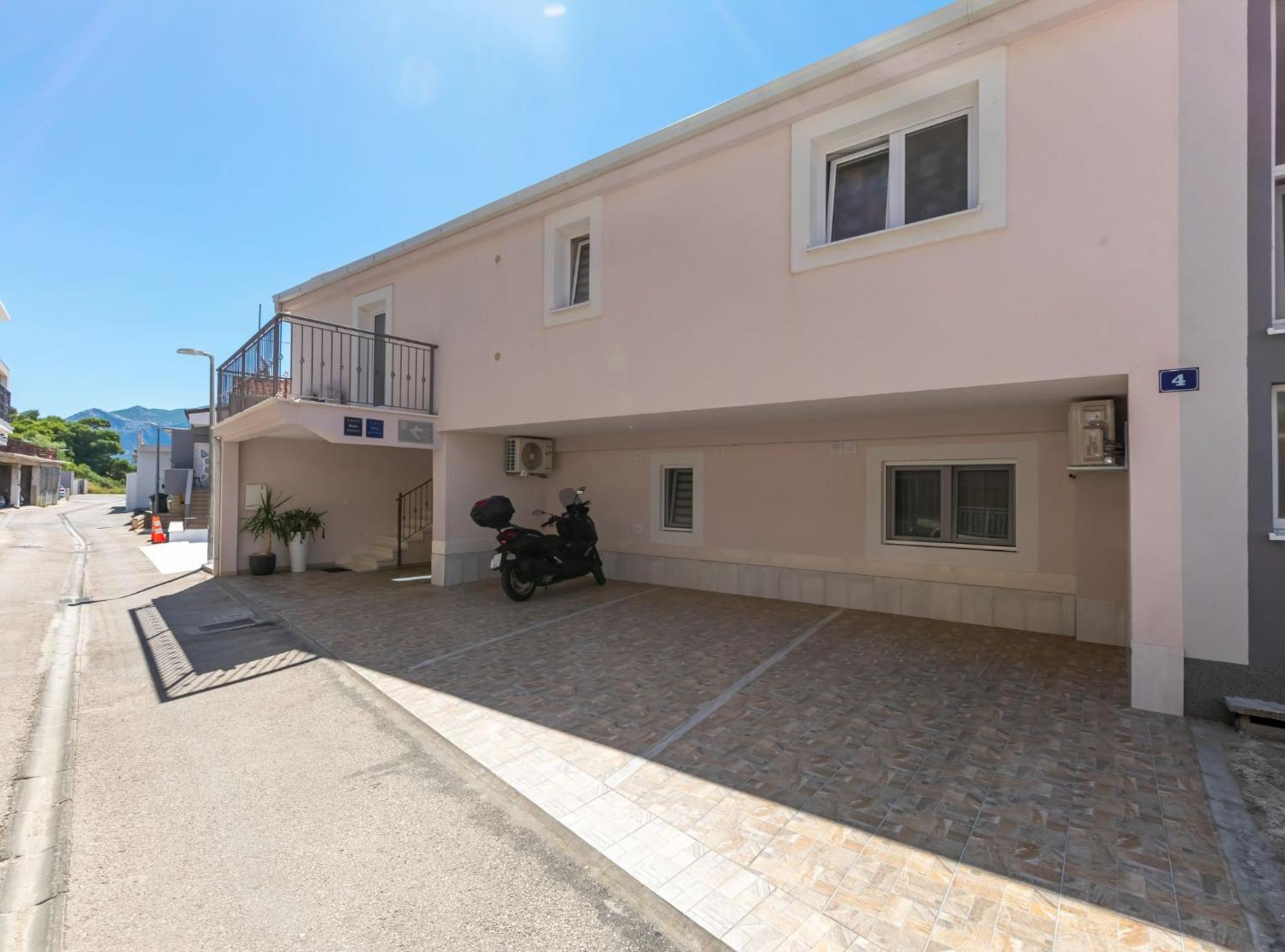 Apartments Hope view 5