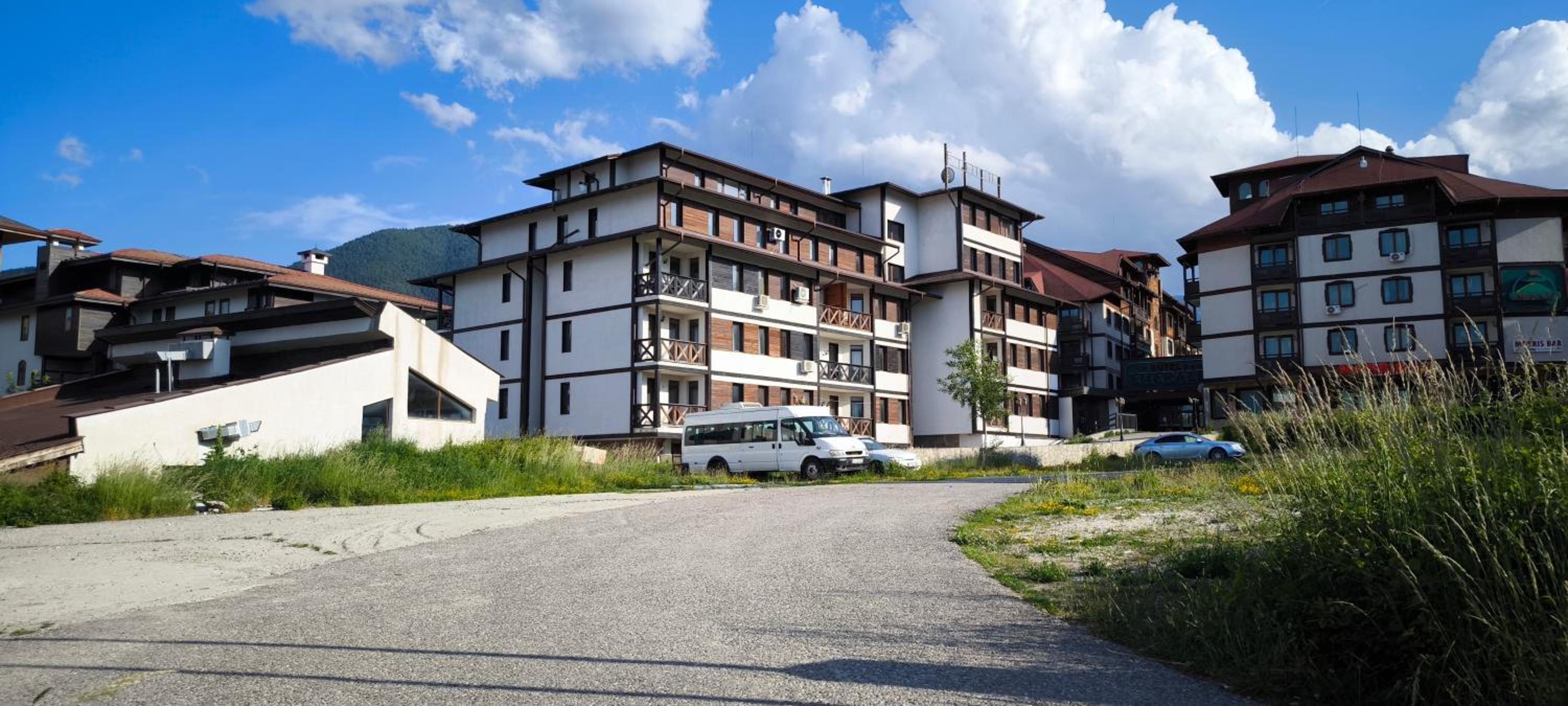 Wooden Paradise Apartment next to Gondola