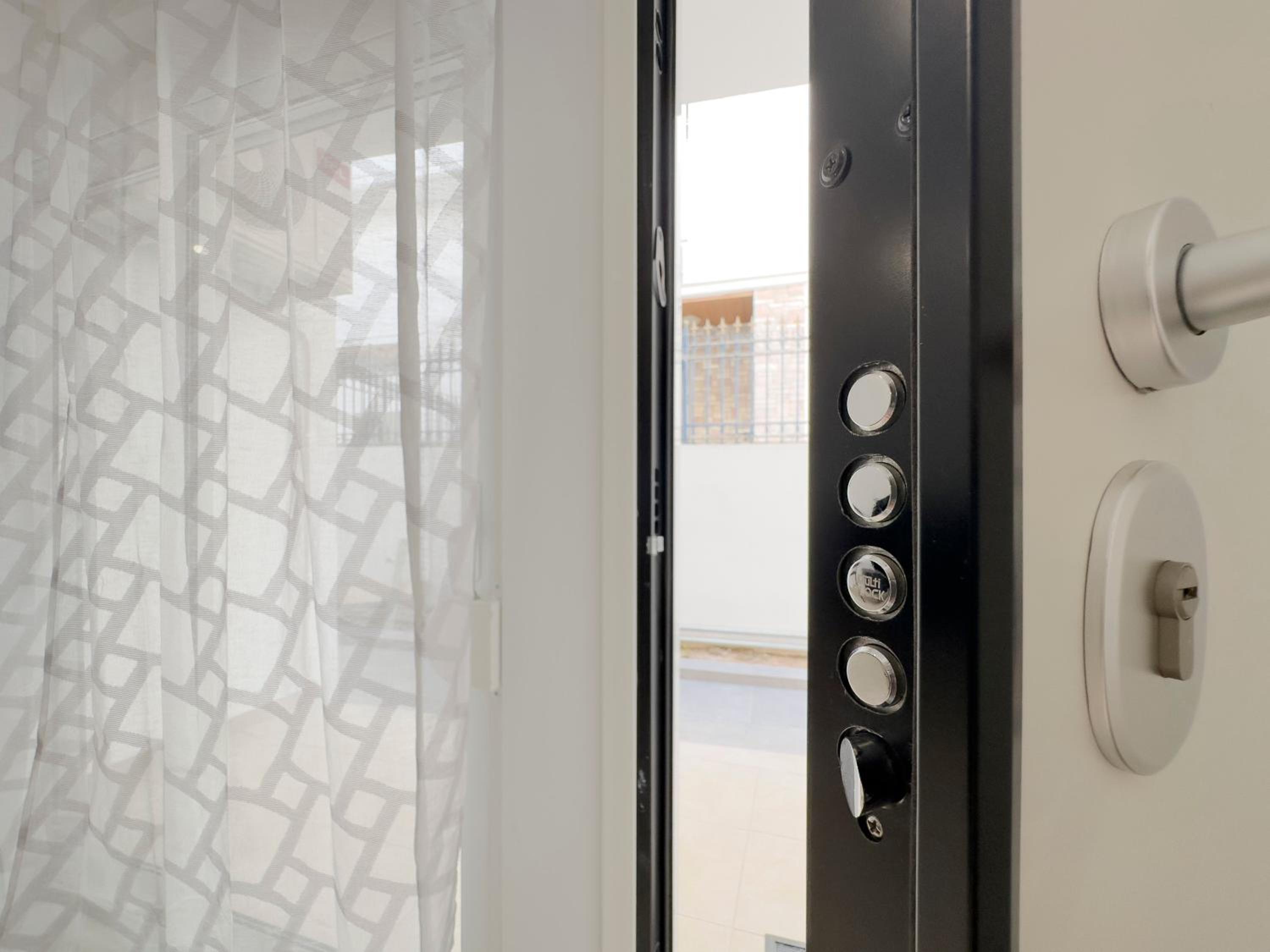 Glenvar Heights I2 90 sqm cozy apt in Paleo Faliro