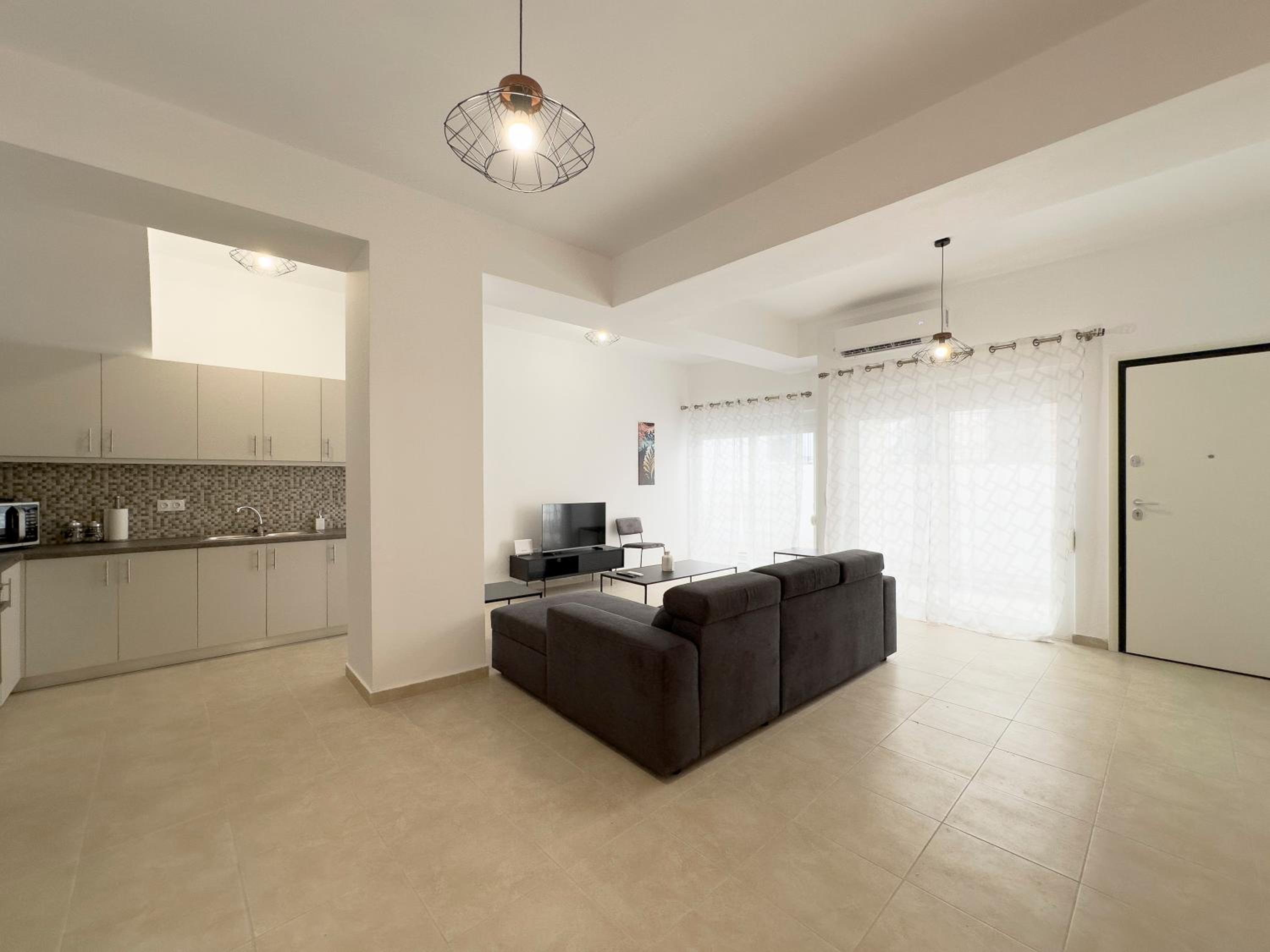 Glenvar Heights I2 90 sqm cozy apt in Paleo Faliro