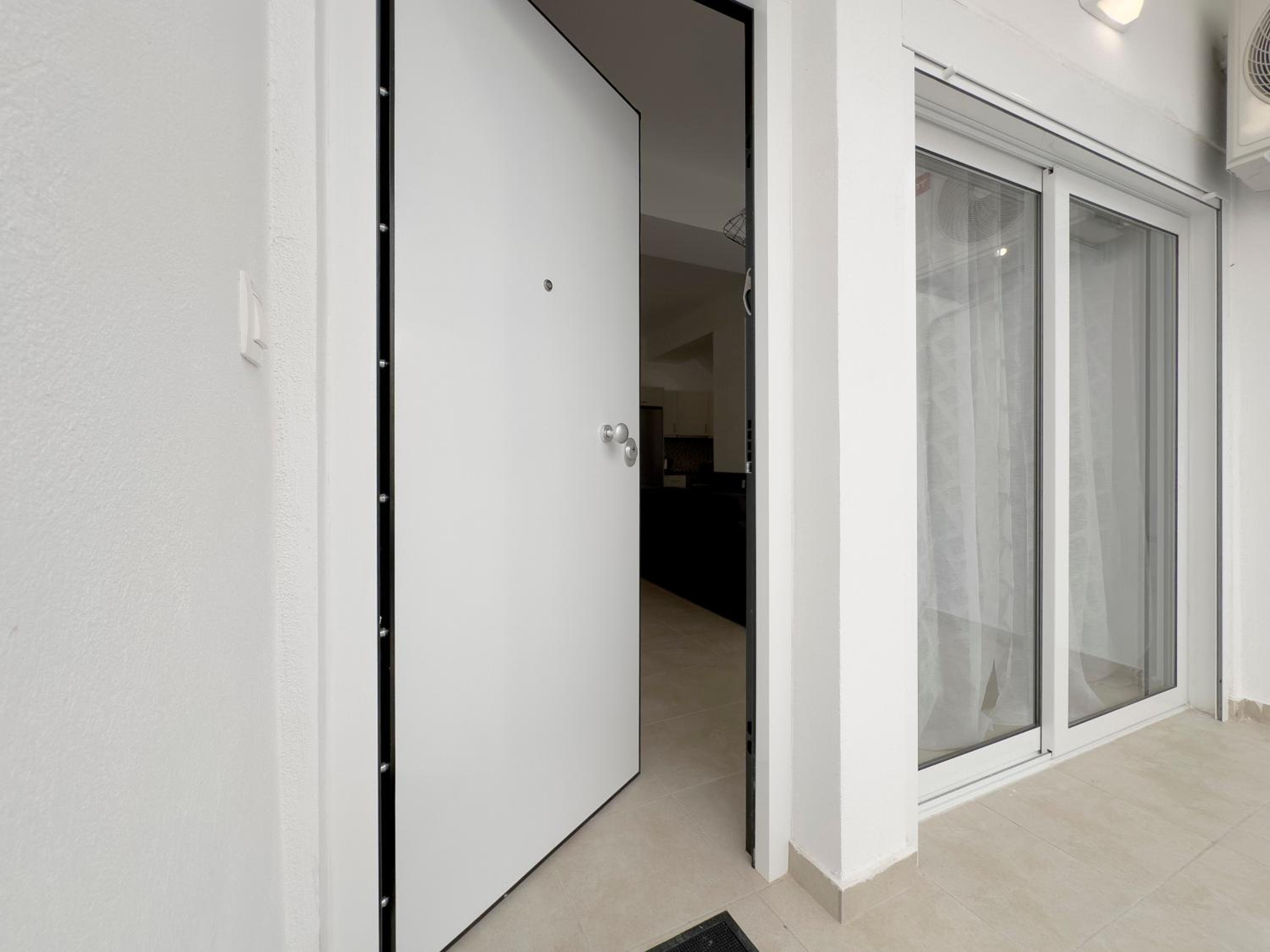 Glenvar Heights I2 90 sqm cozy apt in Paleo Faliro