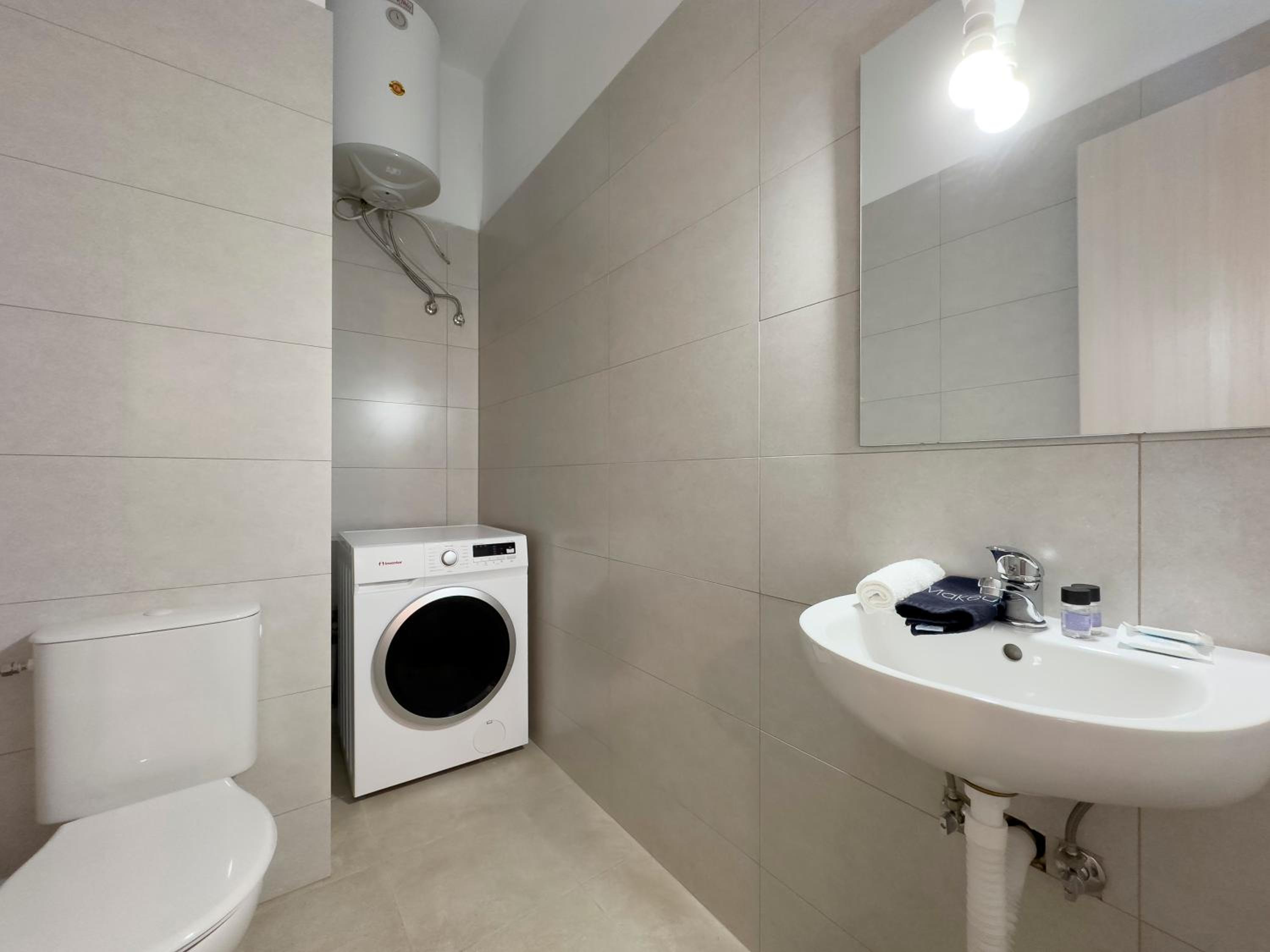 Glenvar Heights I2 90 sqm cozy apt in Paleo Faliro