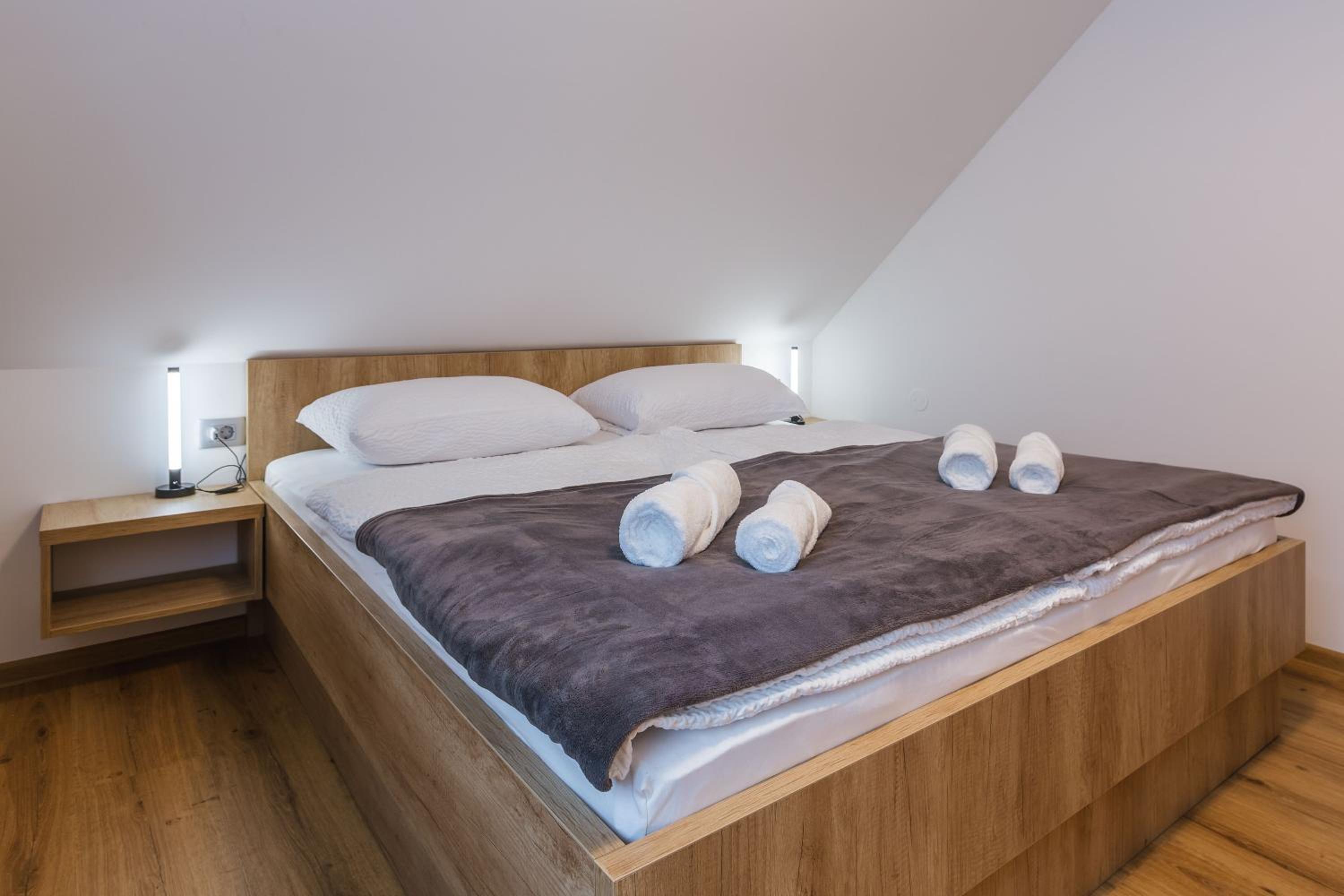 Apartma Bistr'ca view 4