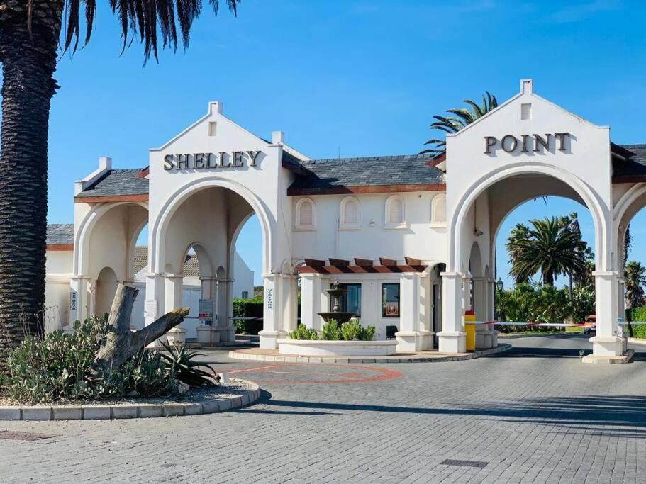Shelley Point Estate Blue Avion Luxury Holiday Home Solar Powered