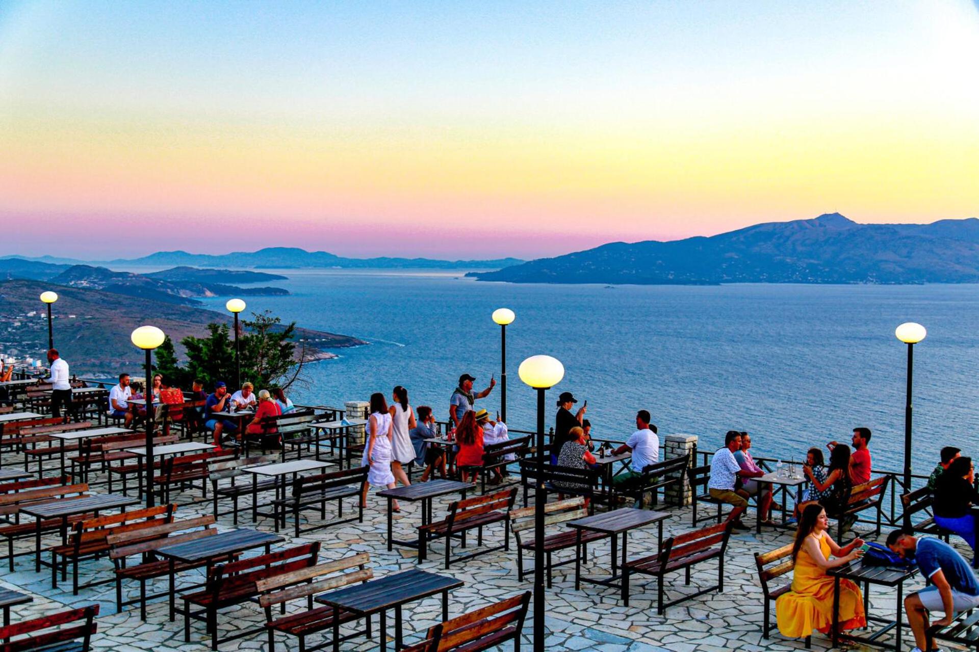Blue Deluxe Apartment Saranda