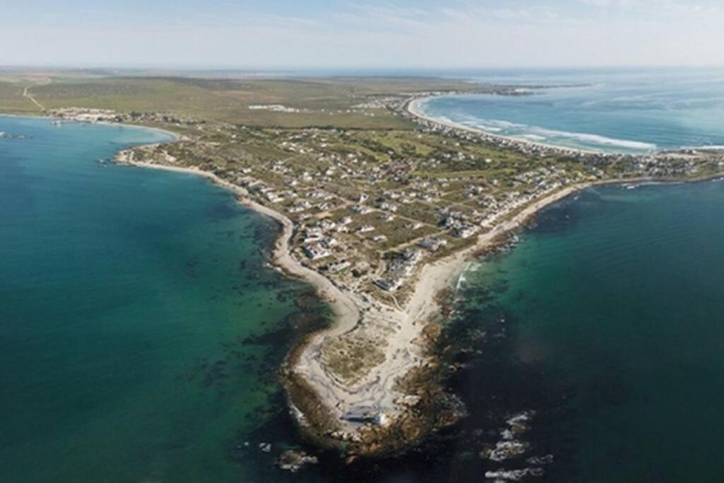 Shelley Point Estate Blue Avion Luxury Holiday Home Solar Powered