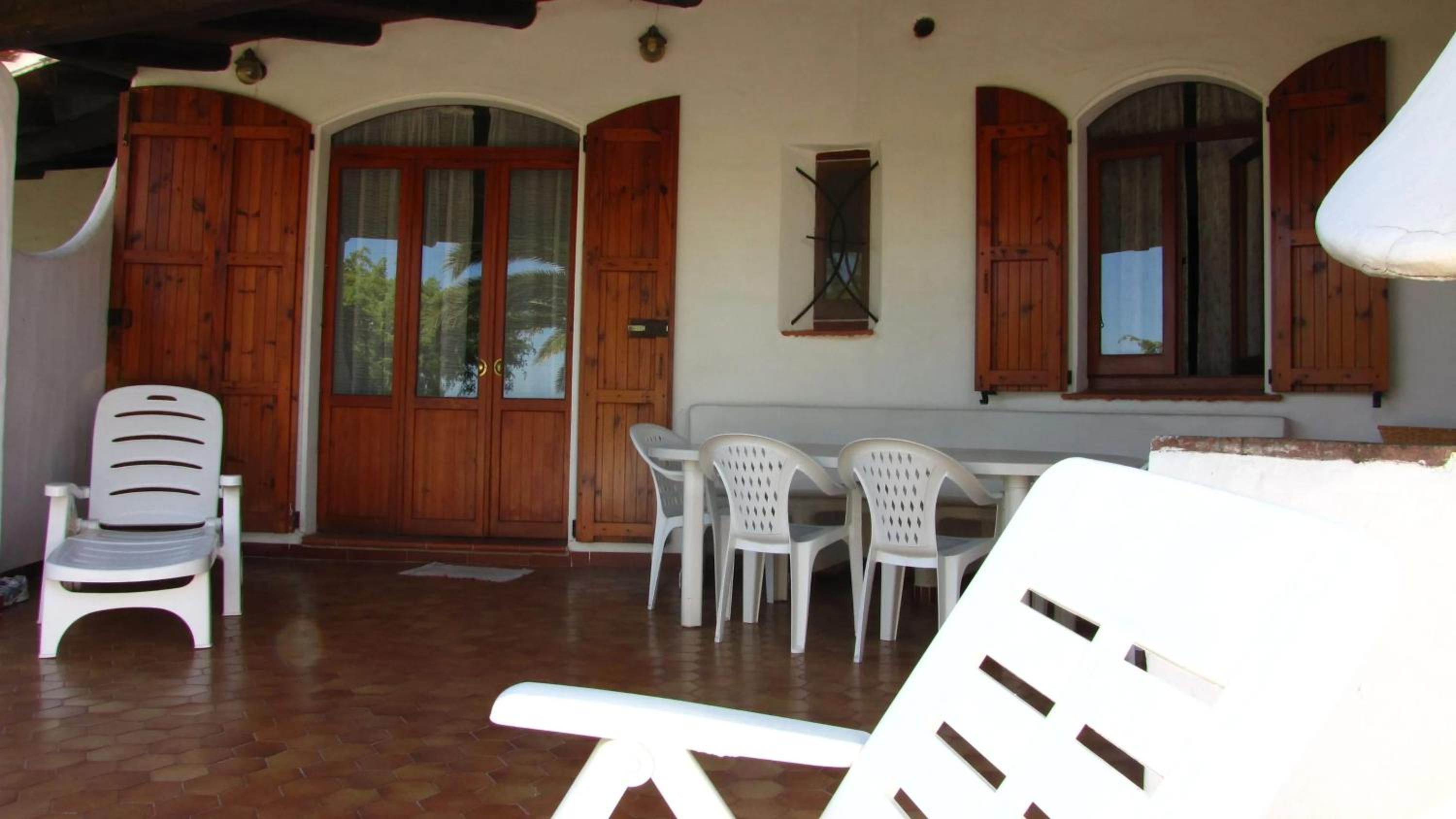 Charming house with sea view in Valledoria