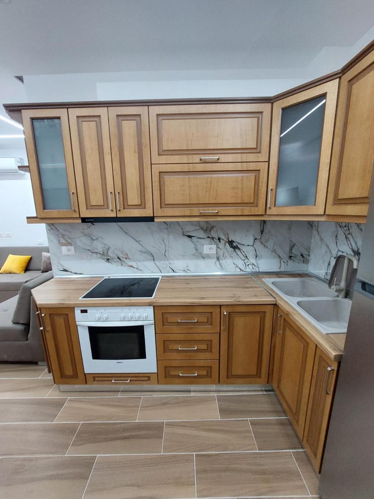 LungoMare Apartament Vlore
