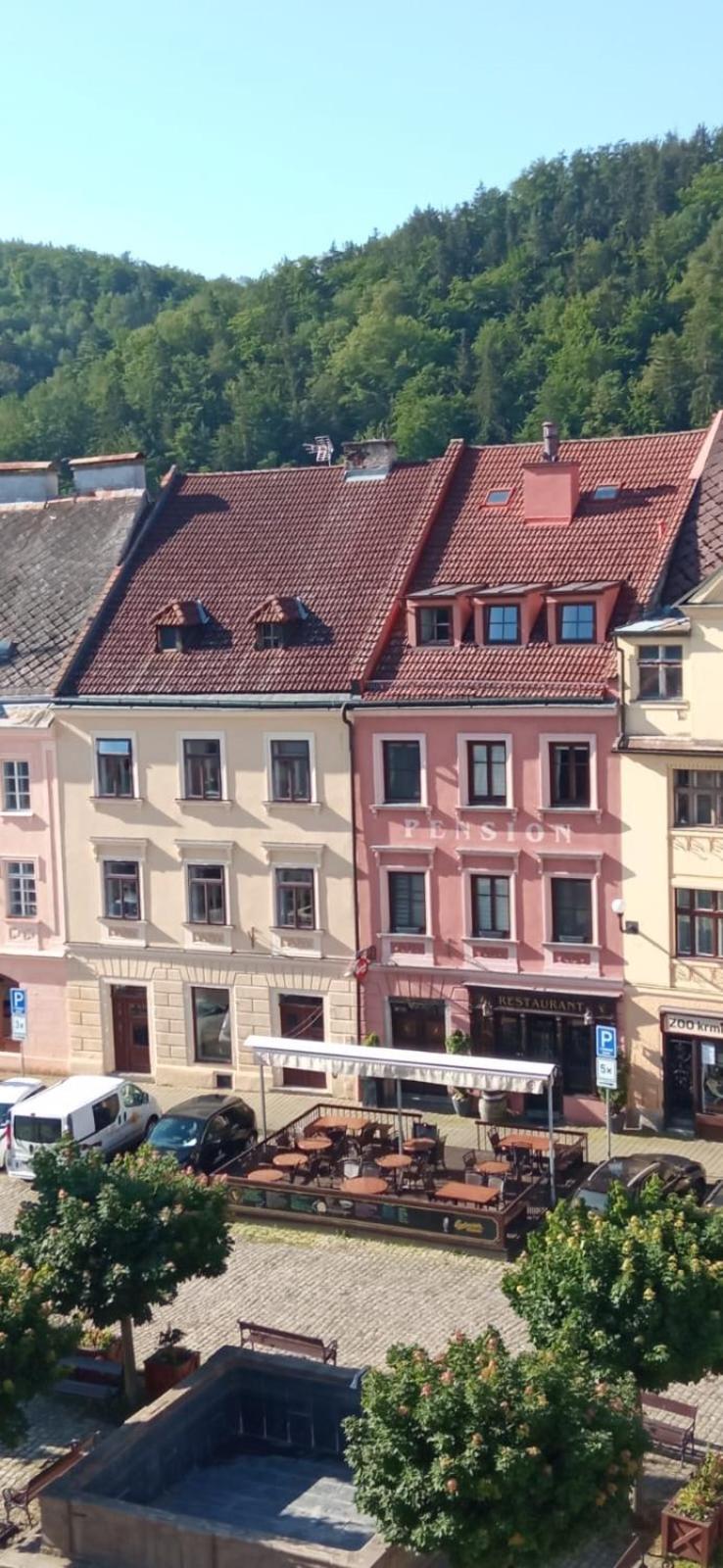 Atmosféra Rooms & Restaurant