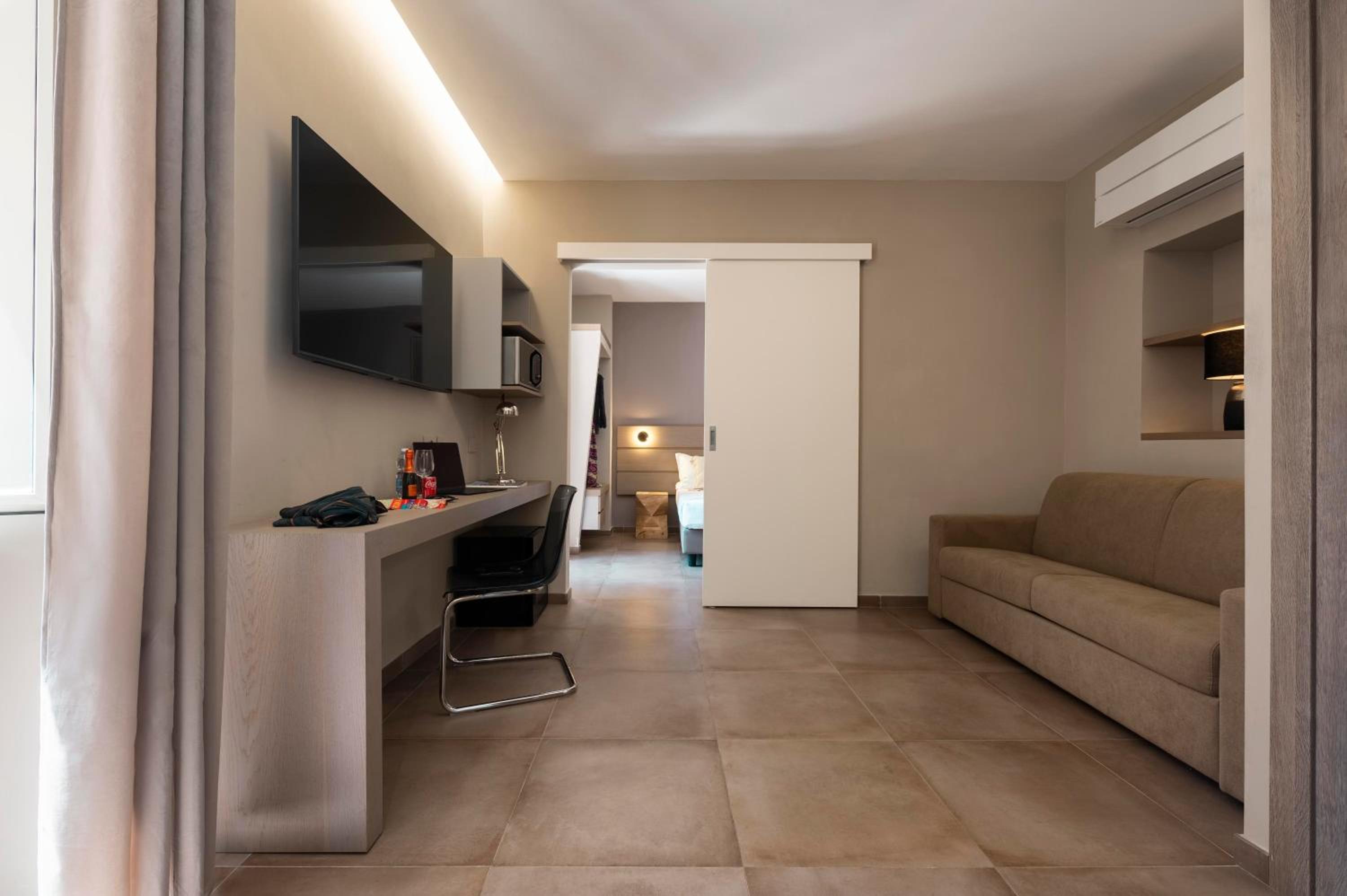 hotel room