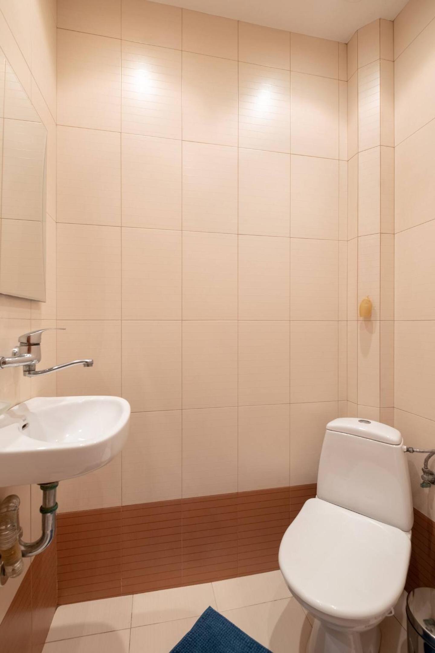Top Pick! Central Spacious 2 Bedroom Apartment