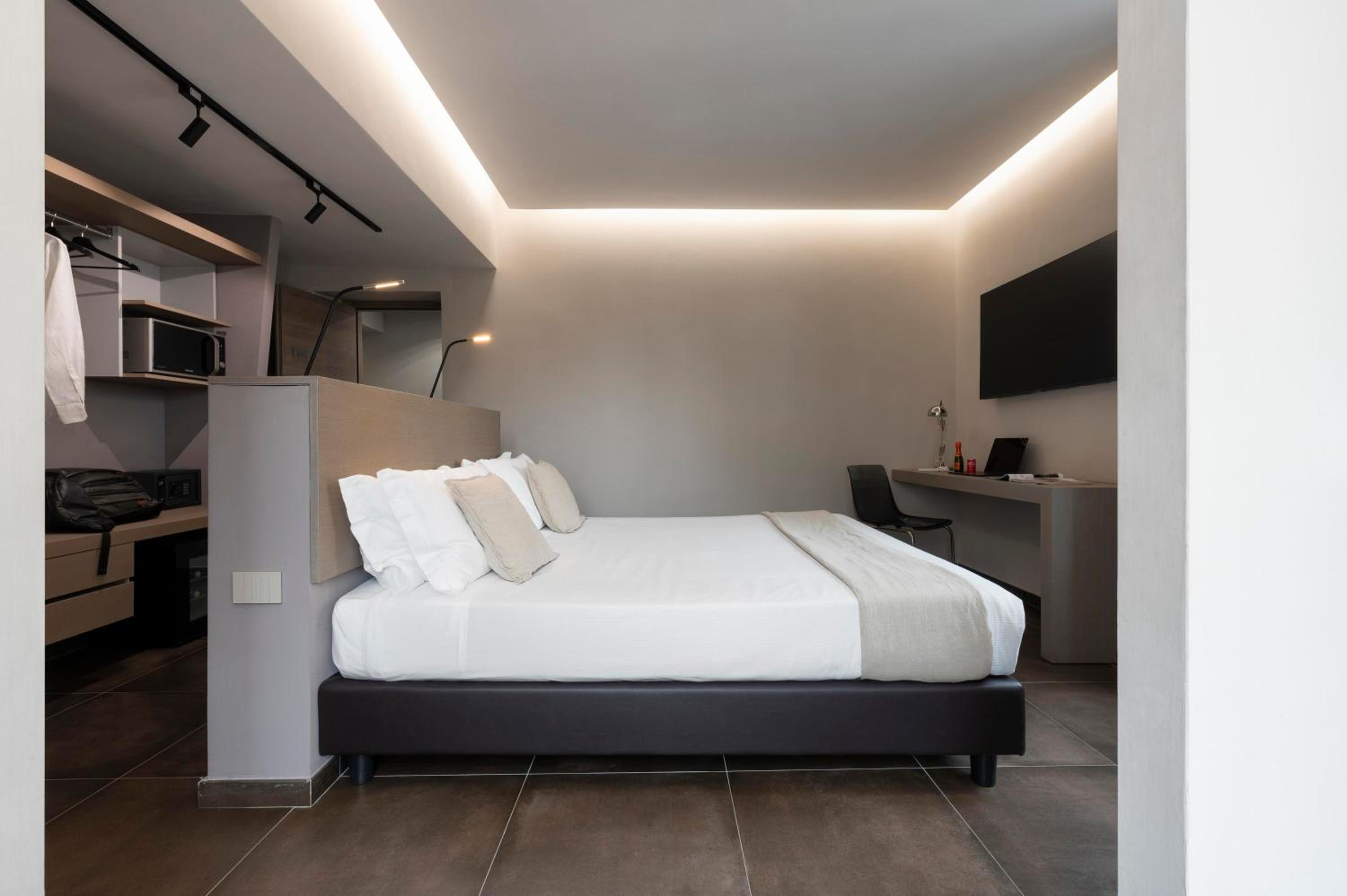The Point Suites Rome - Guest House
