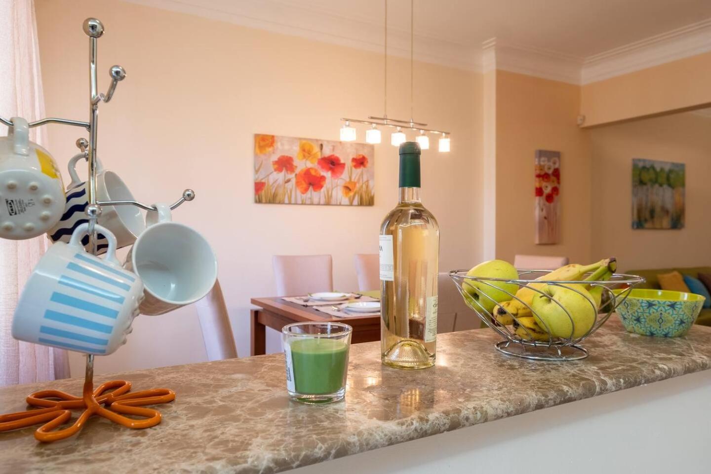 Top Pick! Central Spacious 2 Bedroom Apartment
