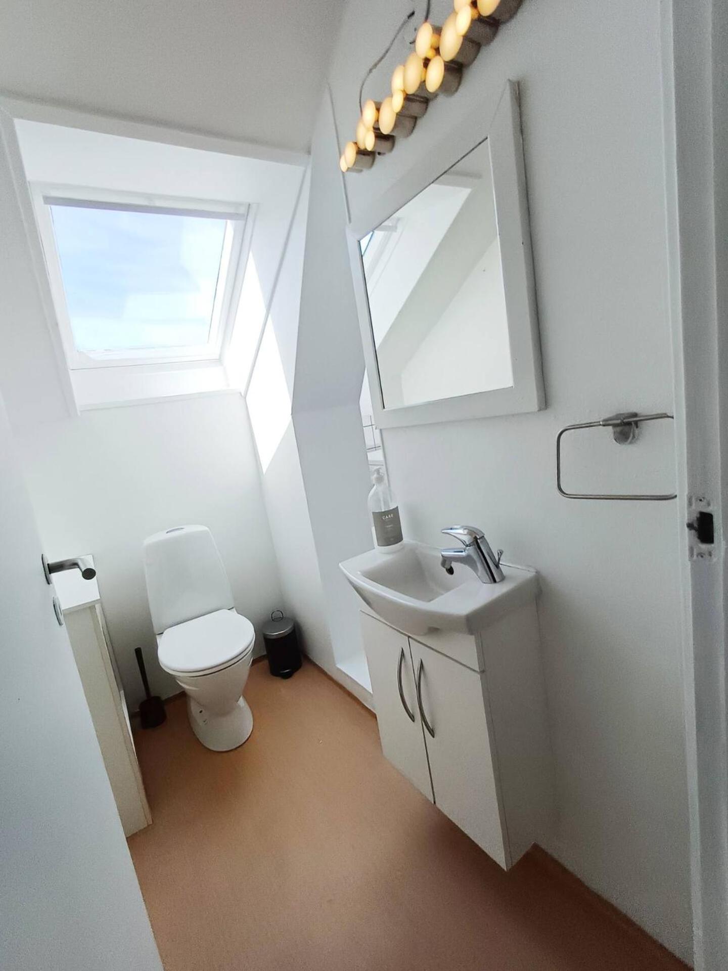 City Central Double Room 1 with free parking