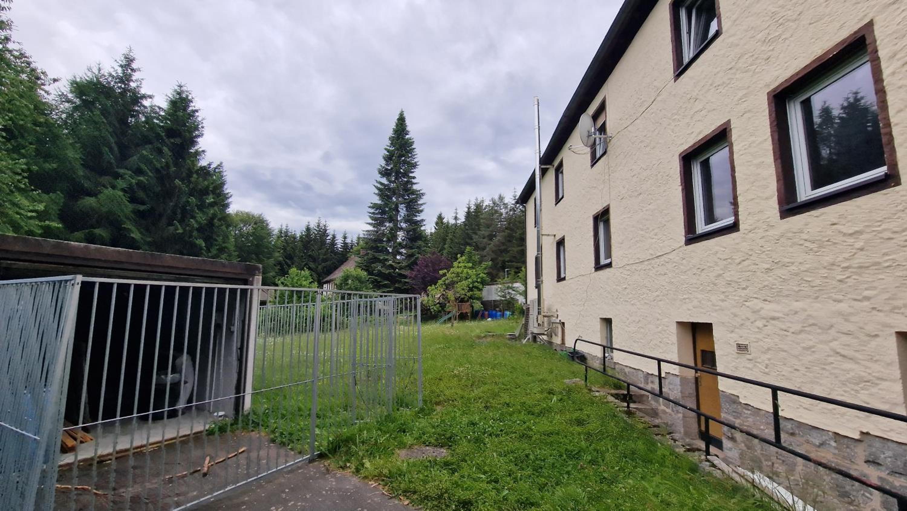Altes Zollhaus im Wald