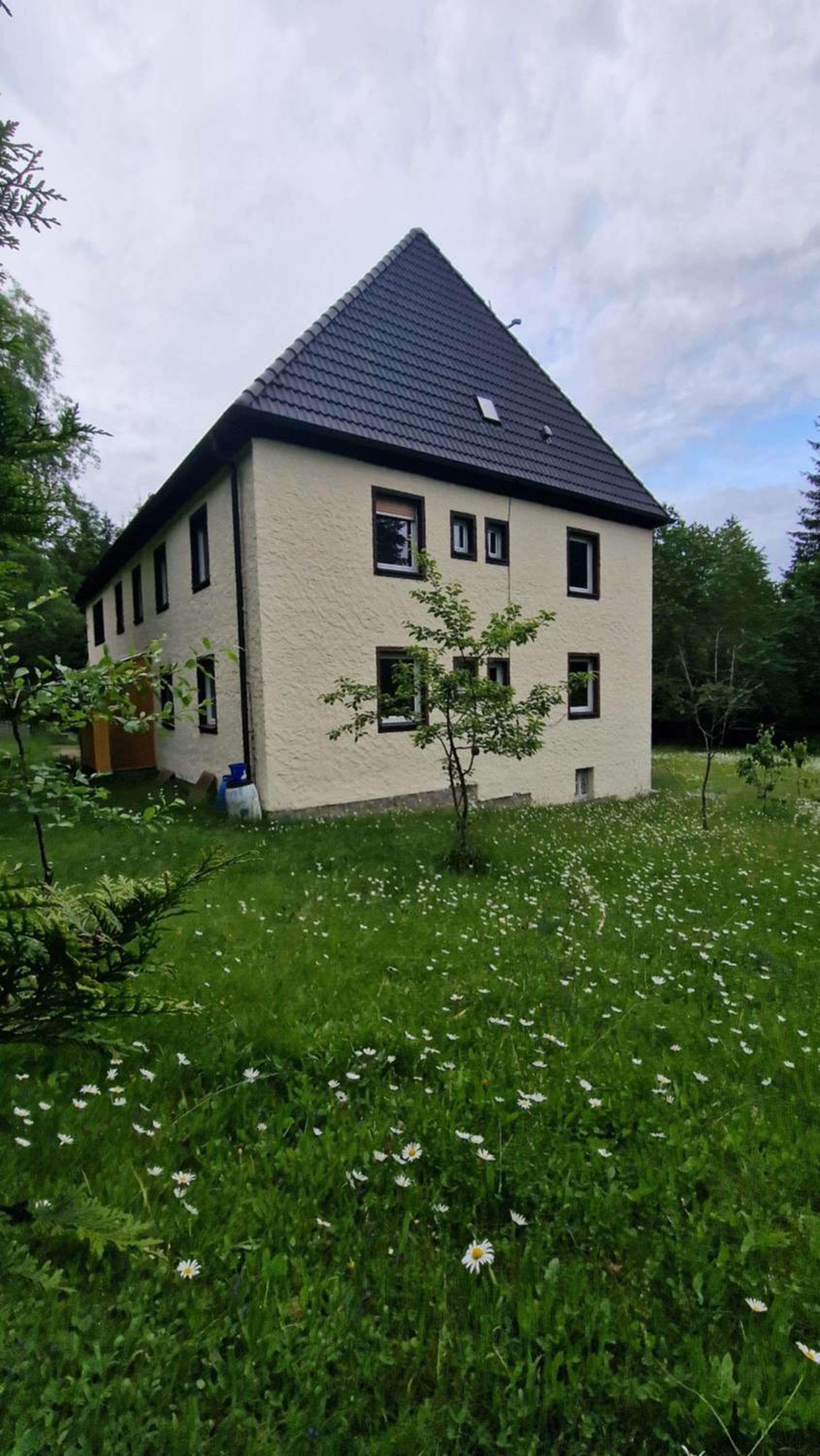 Altes Zollhaus im Wald