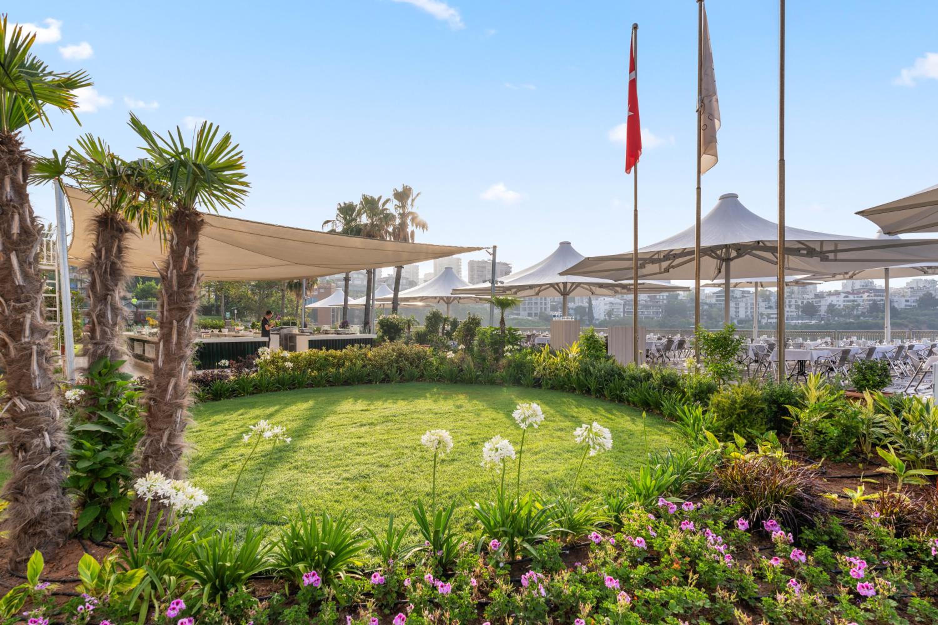 Falcon Otel - Image 17