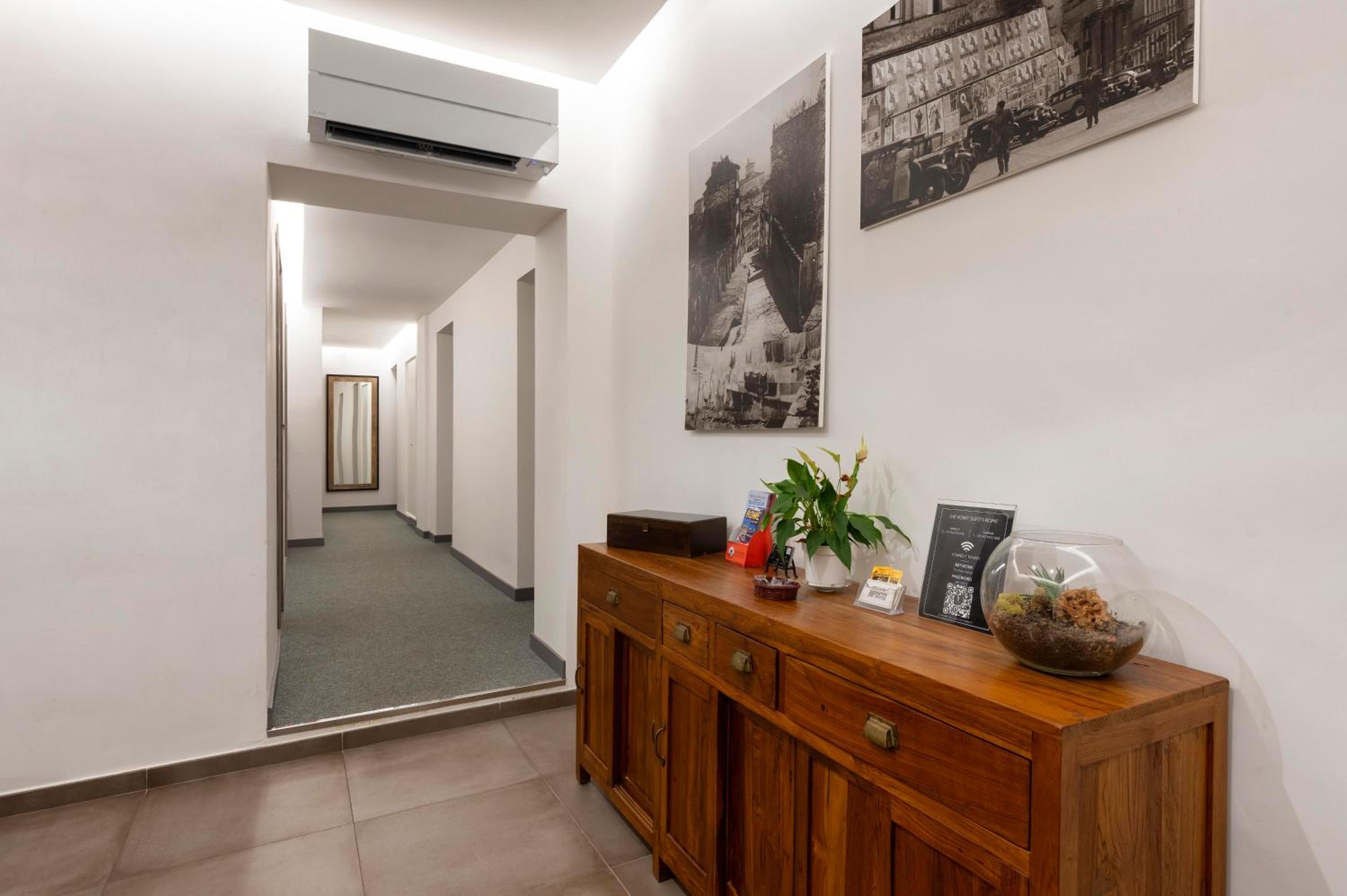 The Point Suites Rome - Guest House