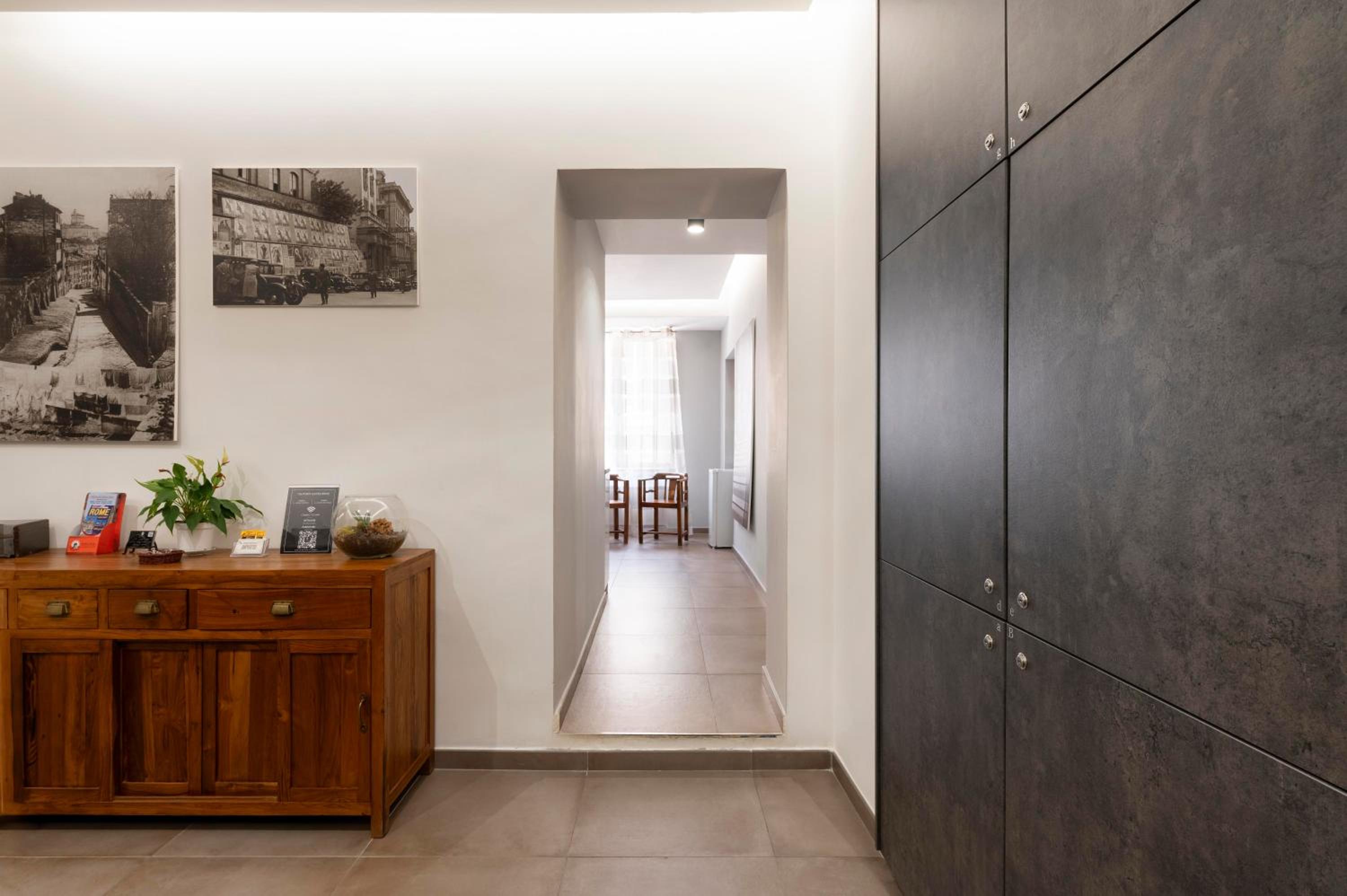 The Point Suites Rome - Guest House
