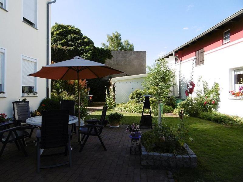 Ruegen Fewo 16 en Rambin — balance & terrace