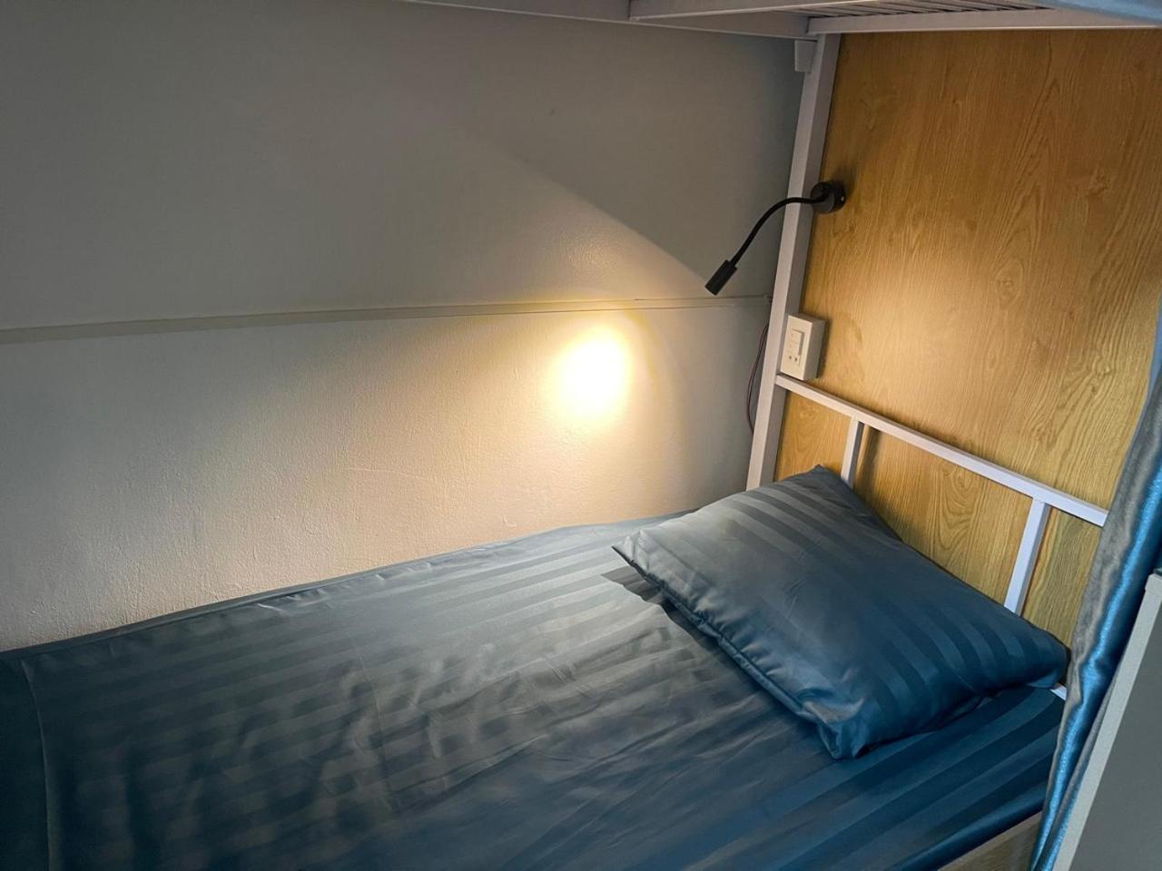 IL Divo Hostel 8 Hàng Đào & Travel & Spa - Hanoi Old Quarter