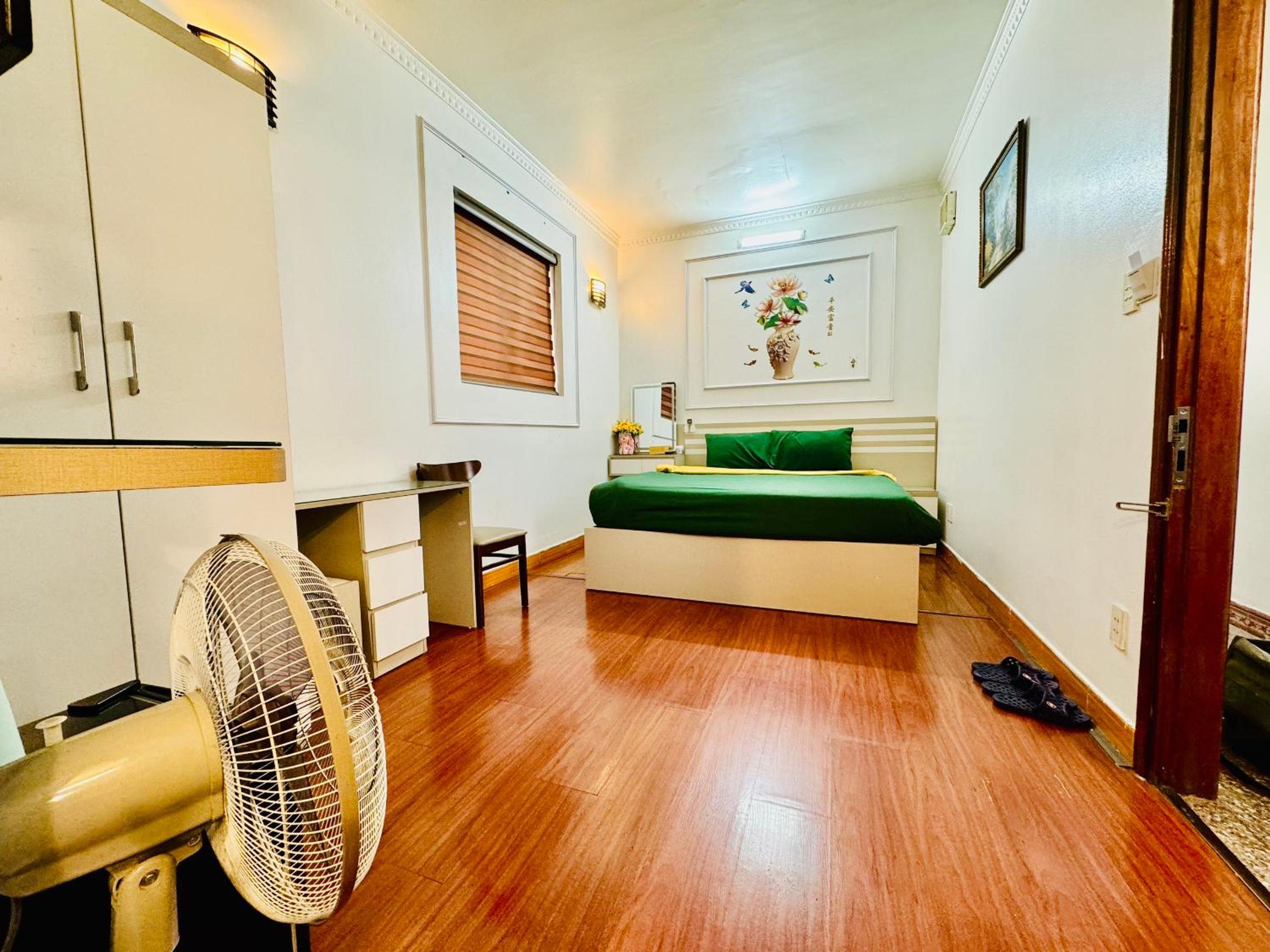 IL Divo Hostel 8 Hàng Đào & Travel & Spa - Hanoi Old Quarter