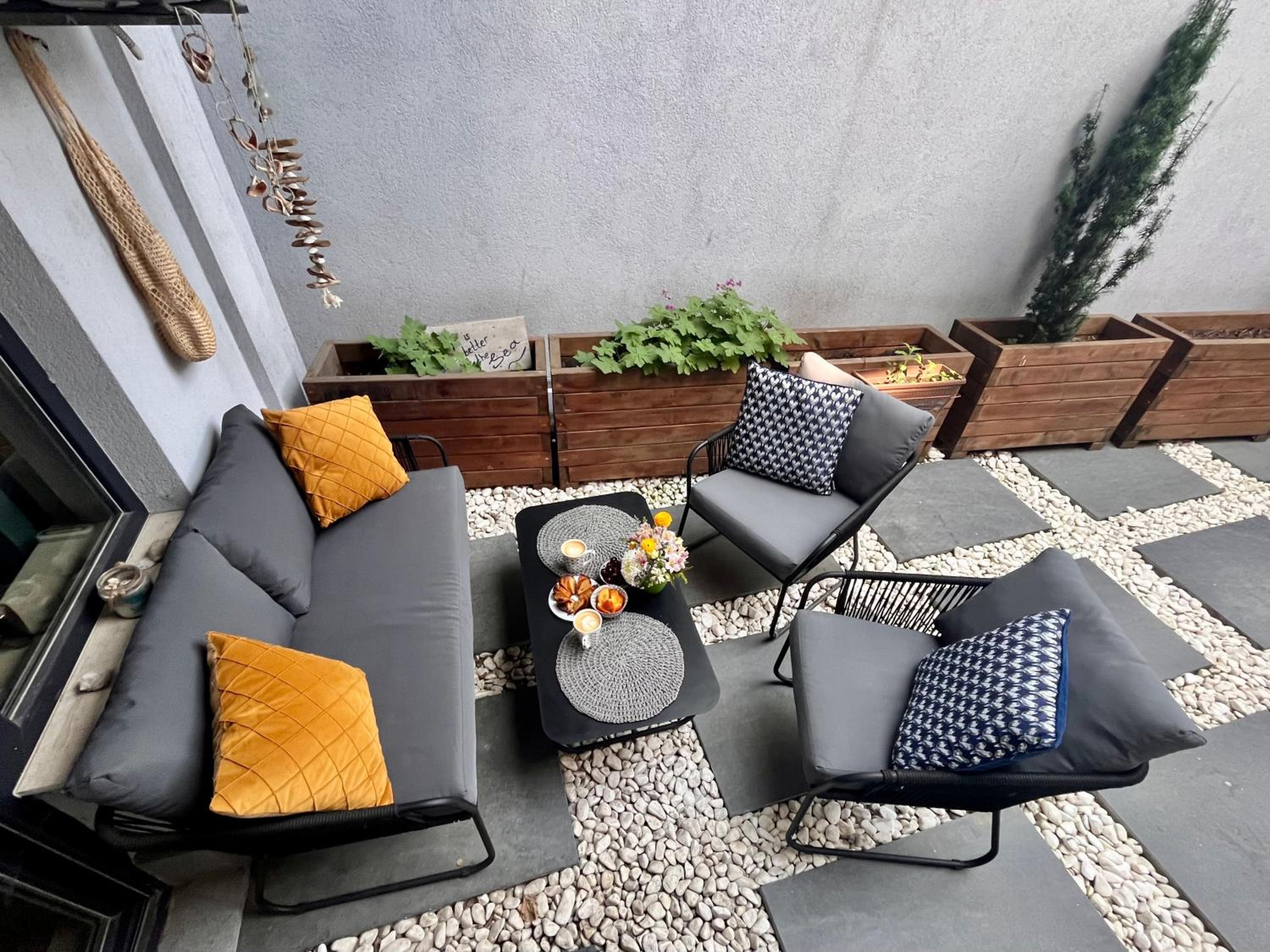 Opera Theatre Apartment with a courtyard